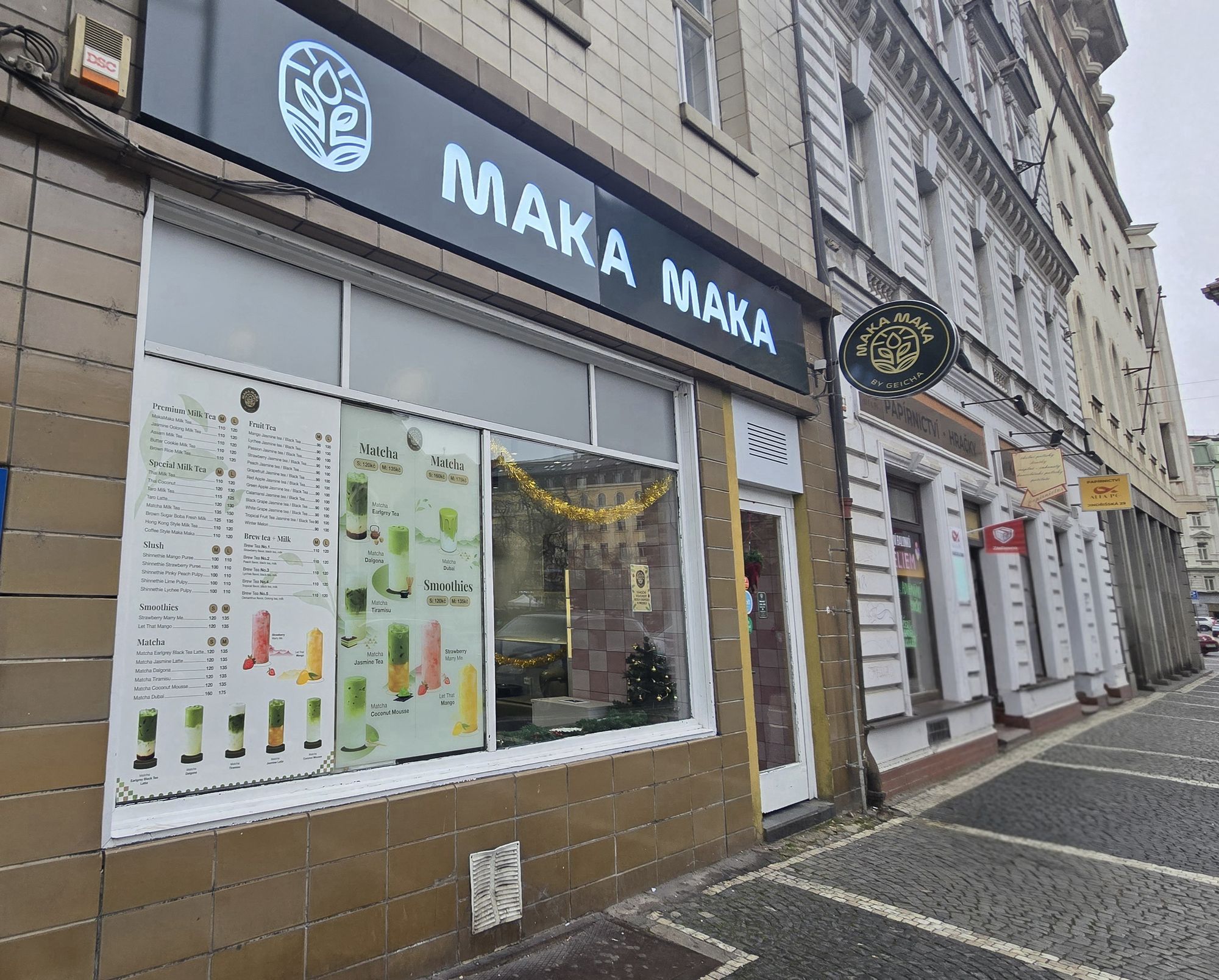 Maka Maka foto 2