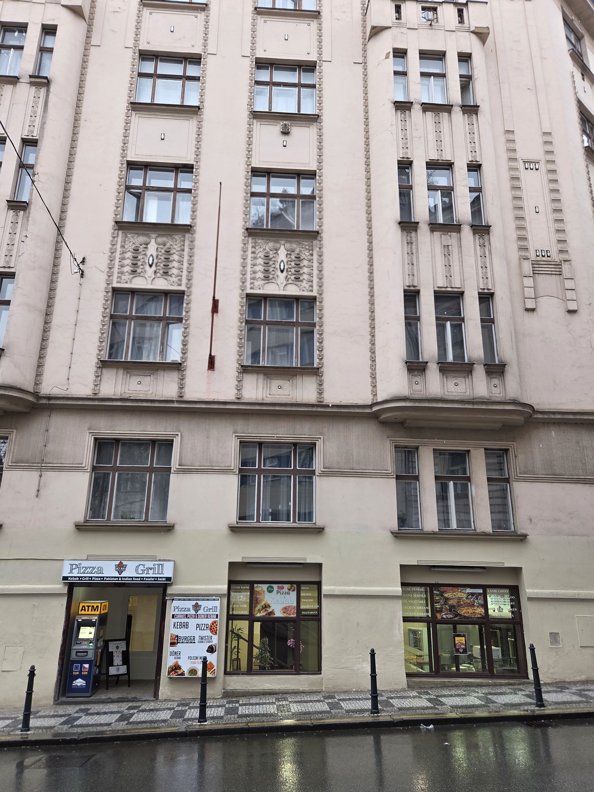 Skyway Pizza and Grill foto 2