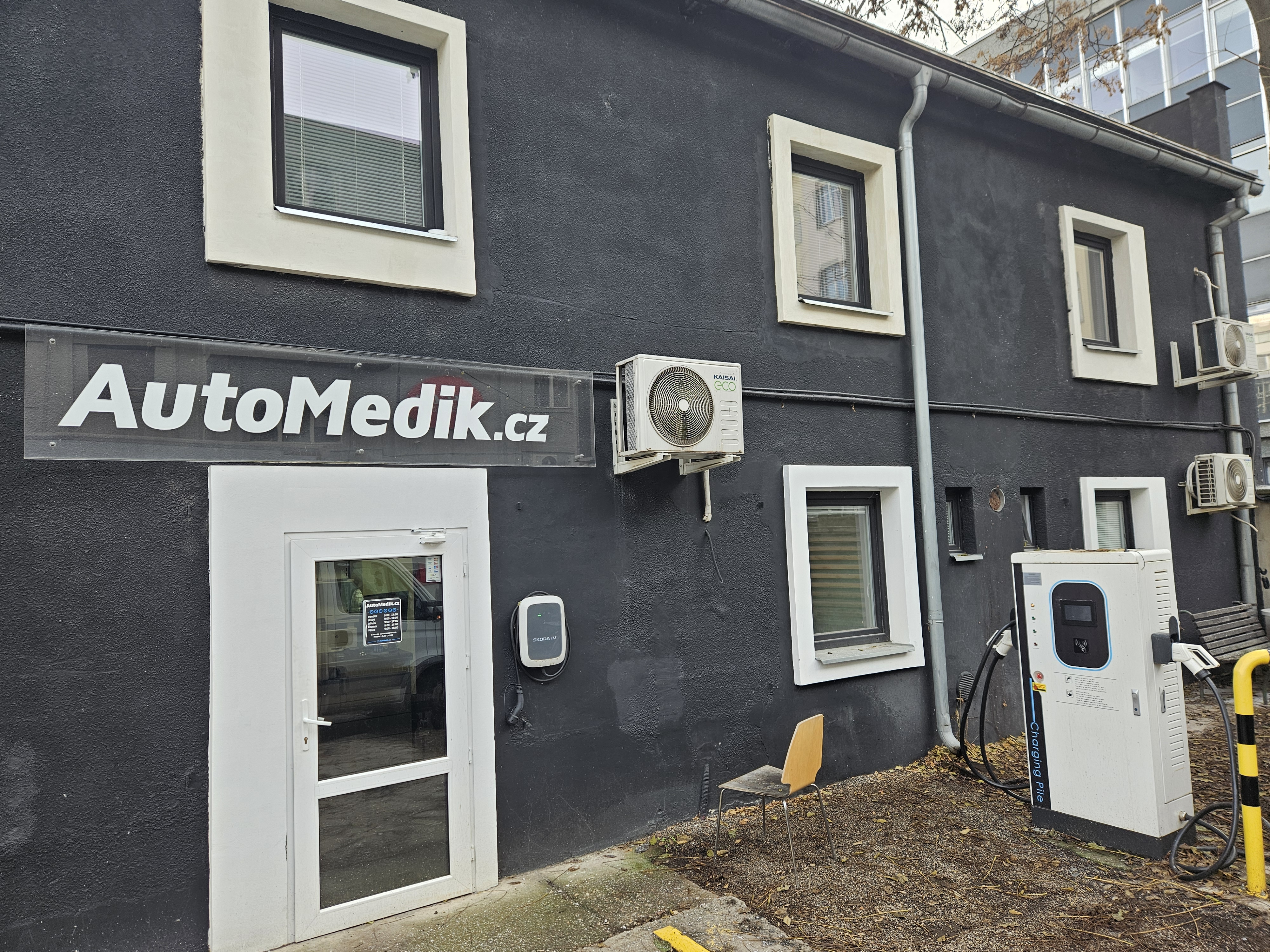 Automedik.cz - Autodíly a autodoplňky foto 2