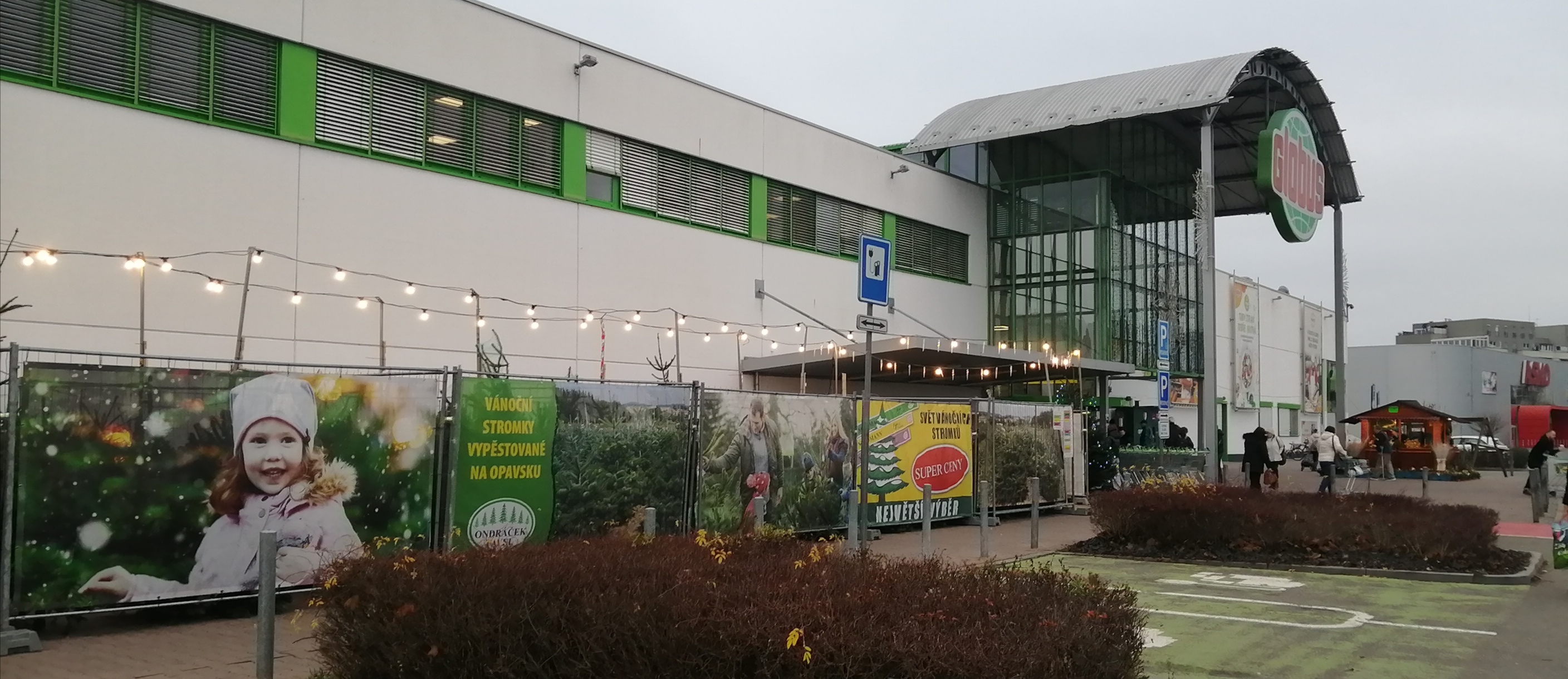 Globus Hypermarket foto 4