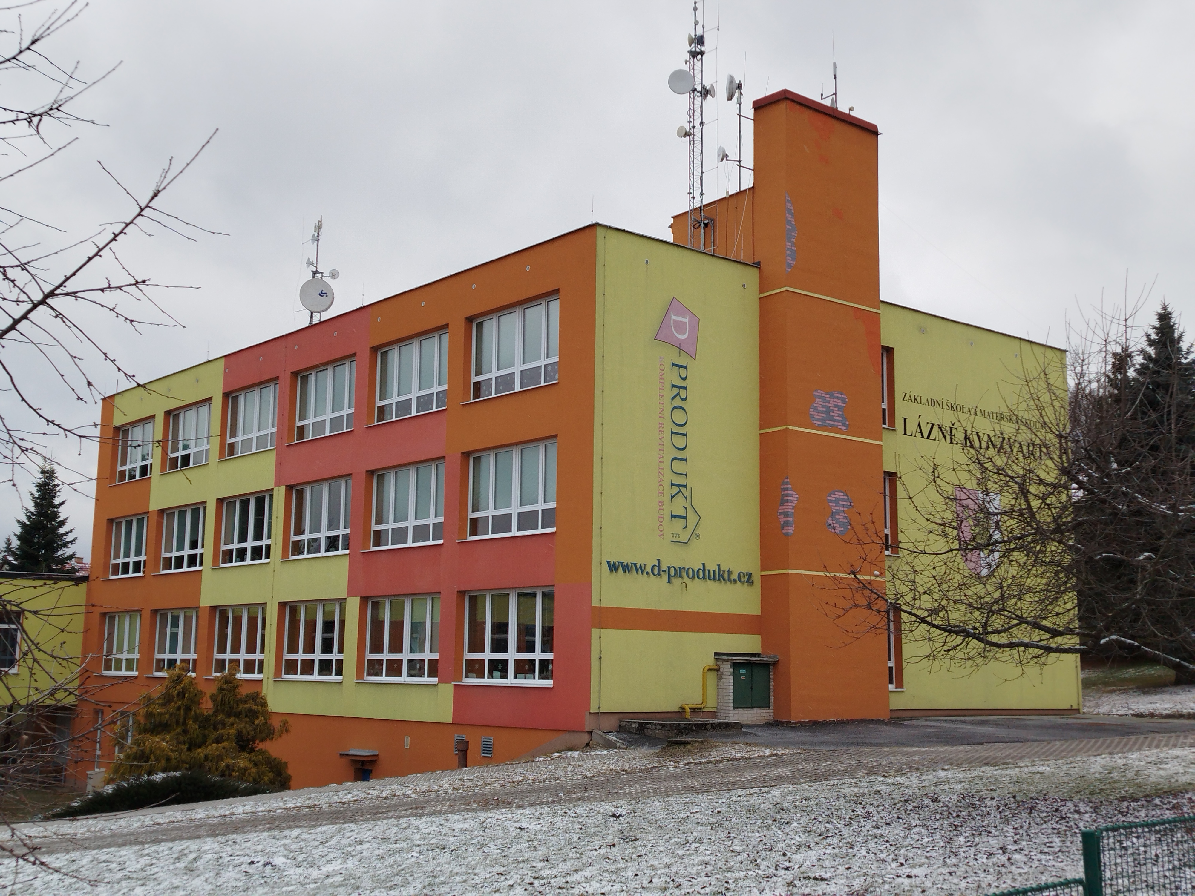 Základní škola a mateřská škola Lázně Kynžvart foto 3