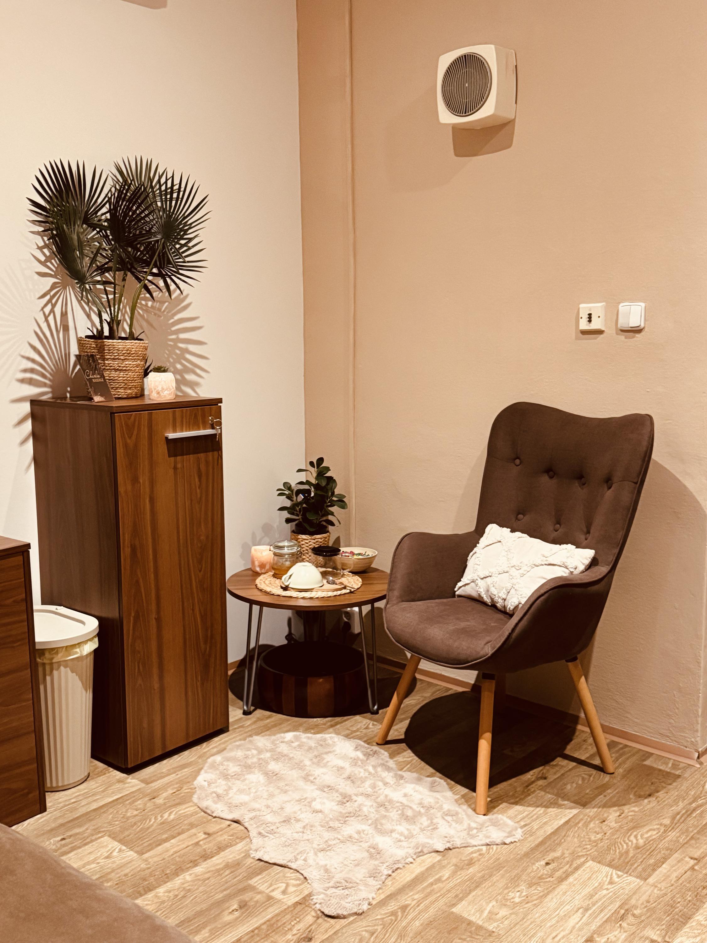 Massage Charlie foto 3