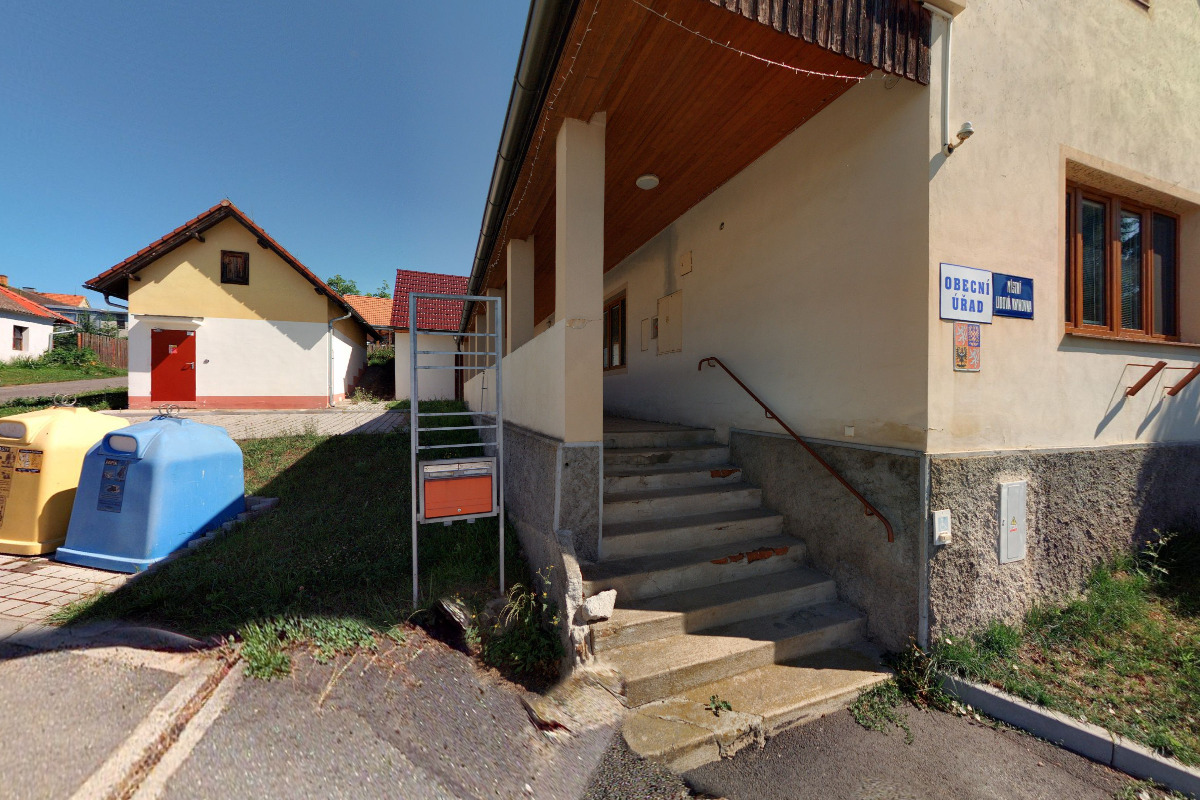 Březnice - obecní úřad