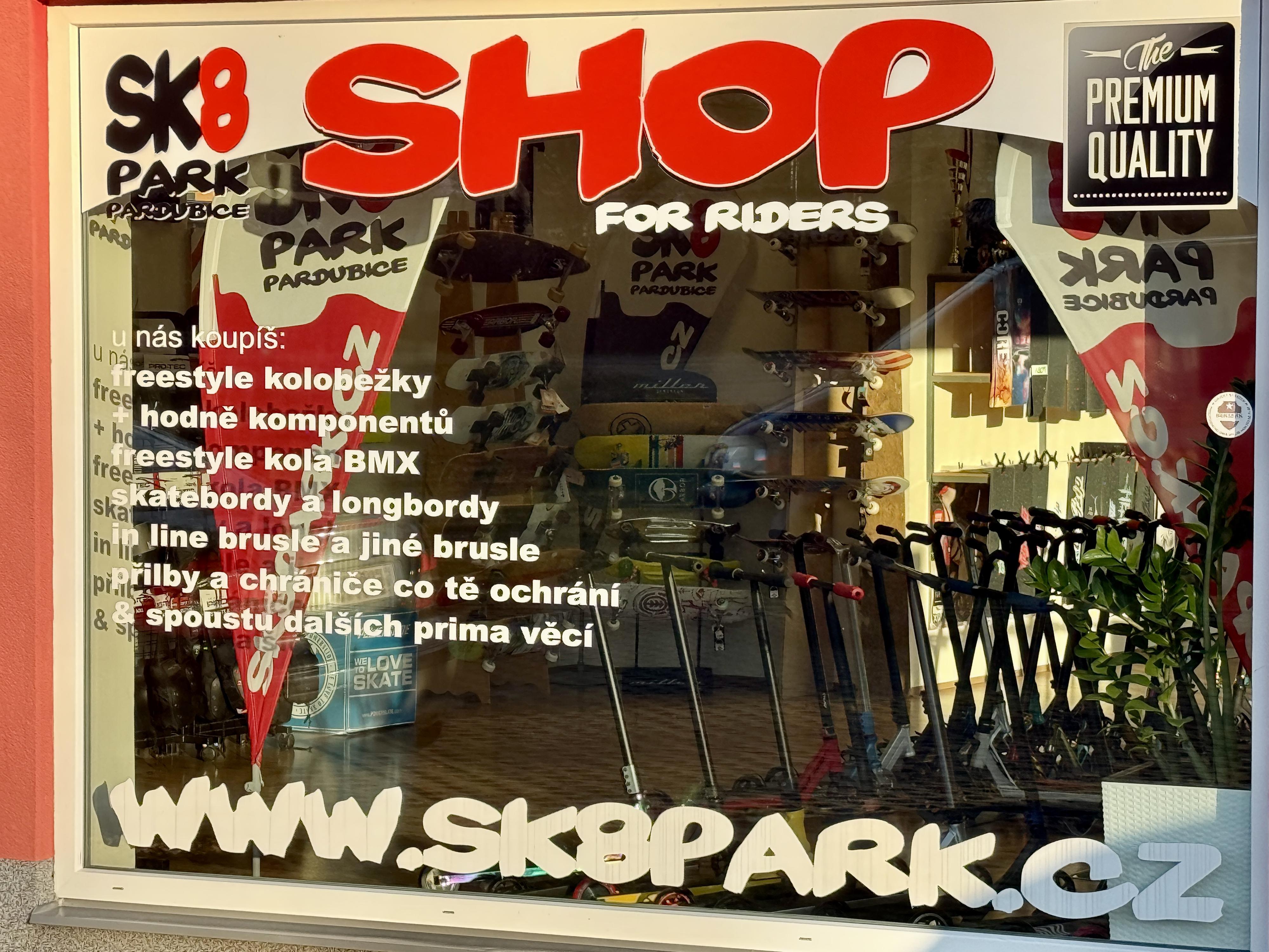 Skatepark Pardubice - obchod se sportovním vybavením foto 4