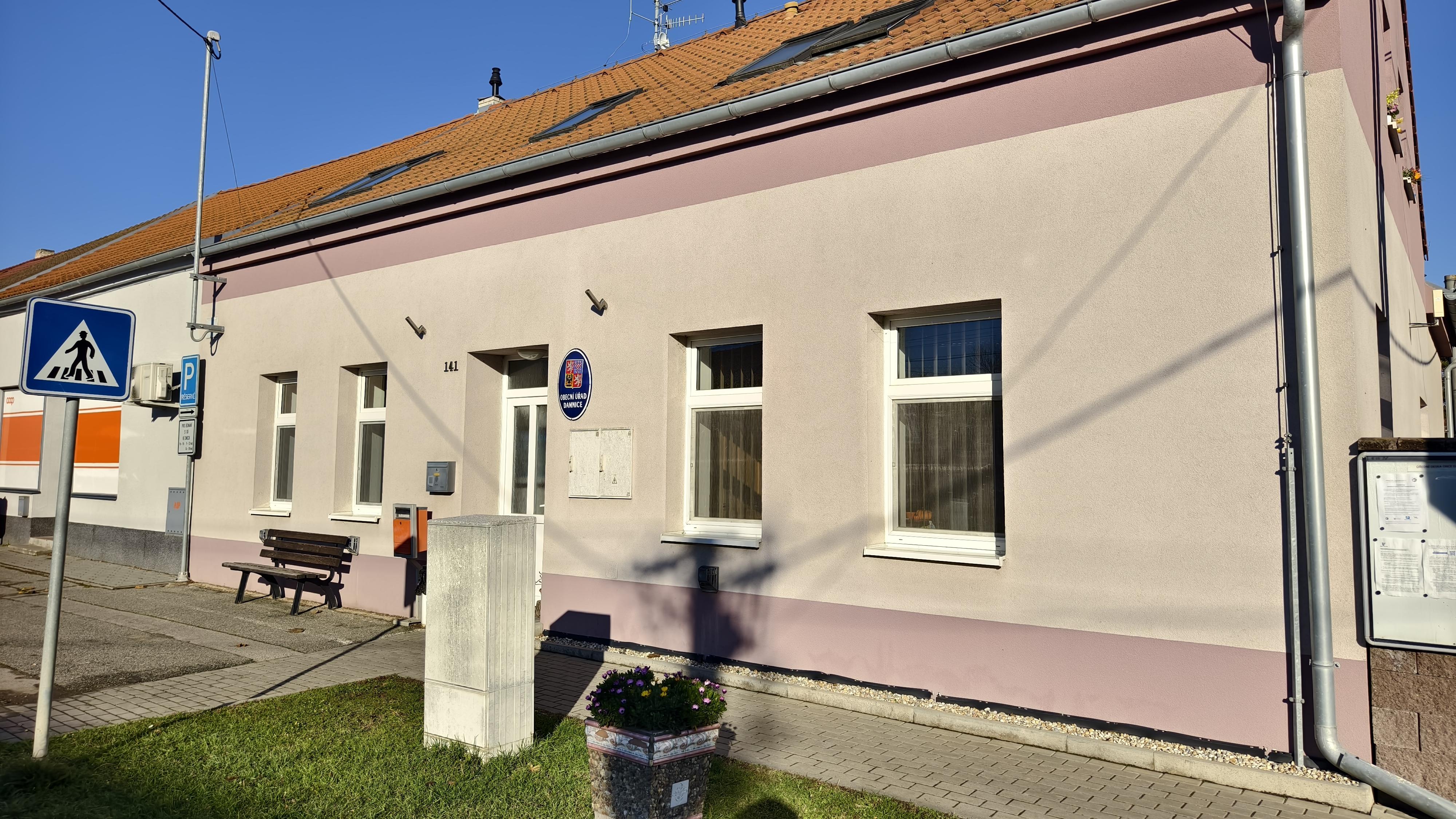 Damnice - obecní úřad