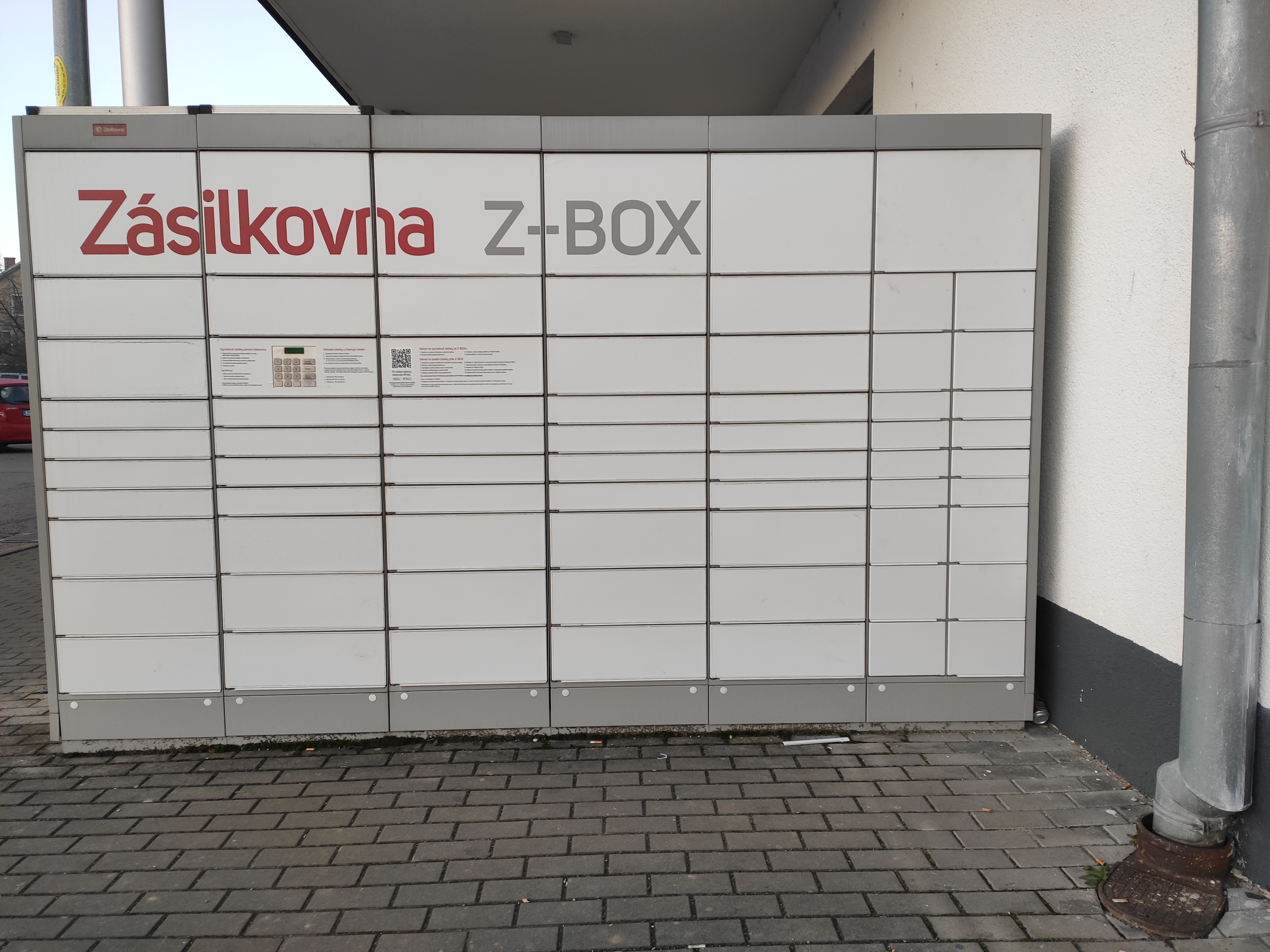 Z-BOX