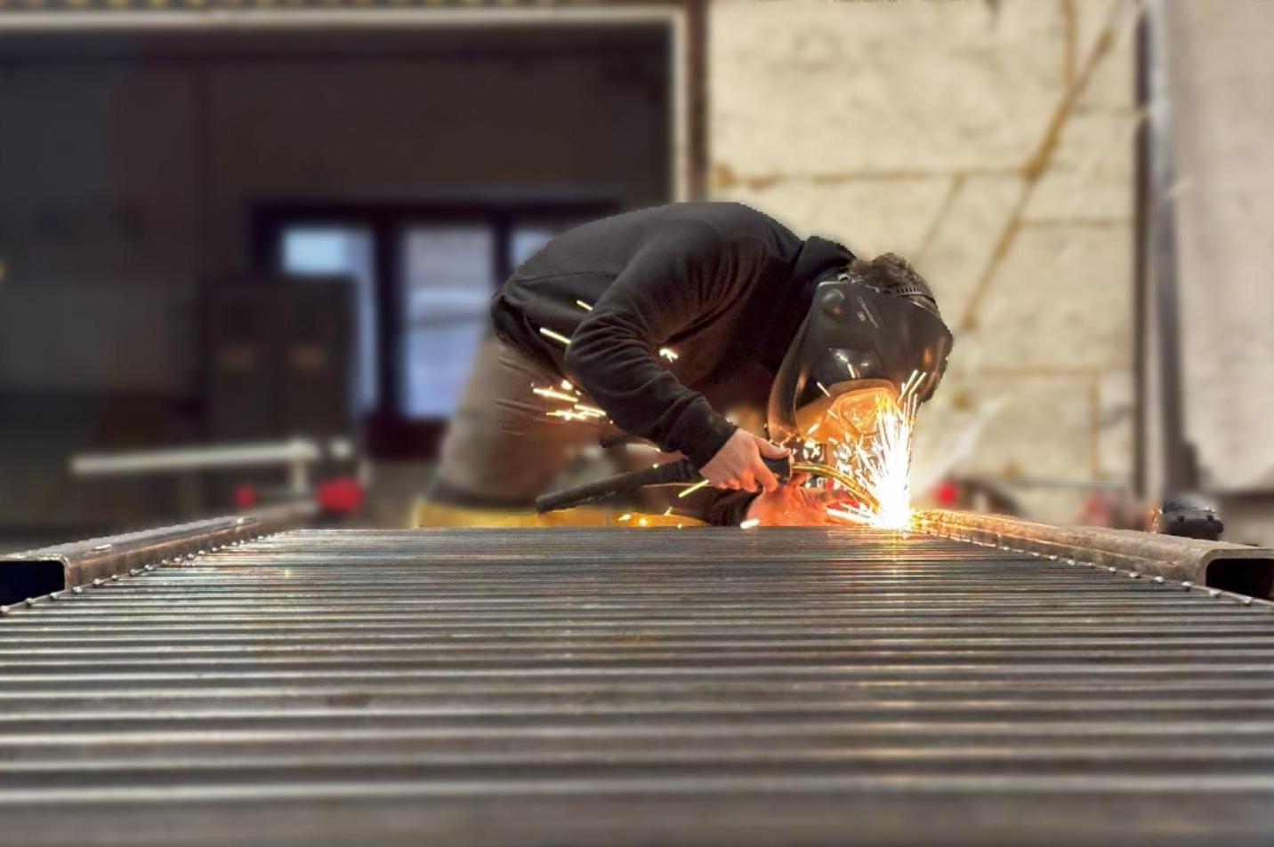 PETR INDUSTRIE MONTAGE s.r.o