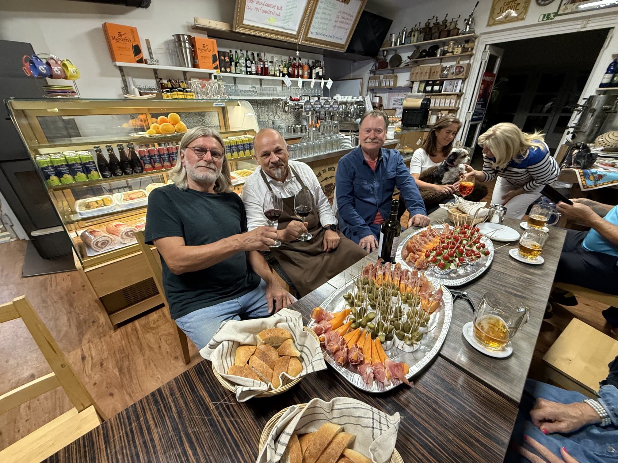 Buongiorno Kavárna s Pražírnou foto 4