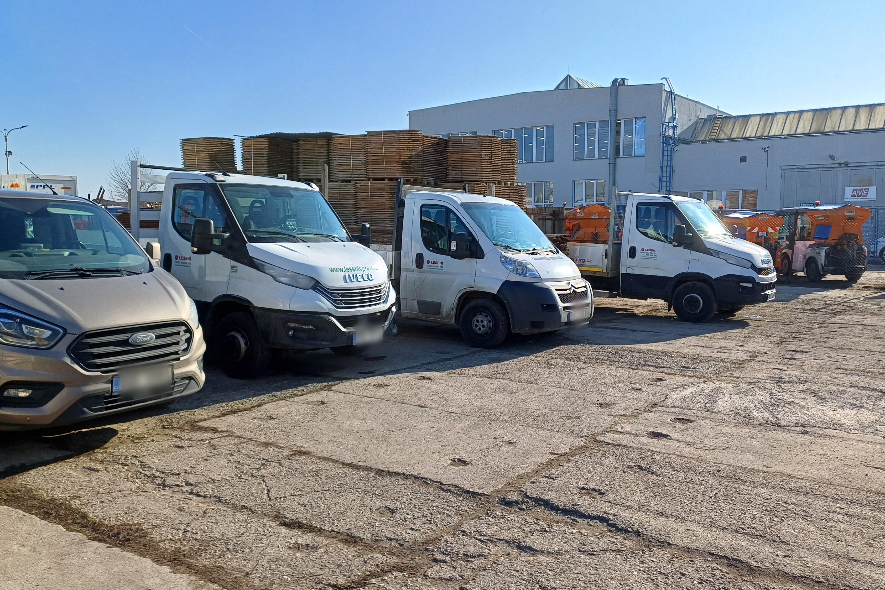 Rožumberg - montáž a pronájem lešení