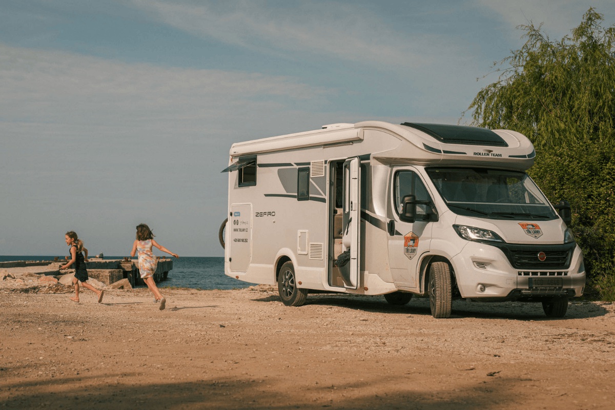 TŘI LAMY - půjčovna, servis a prodej obytných vozů a karavanů