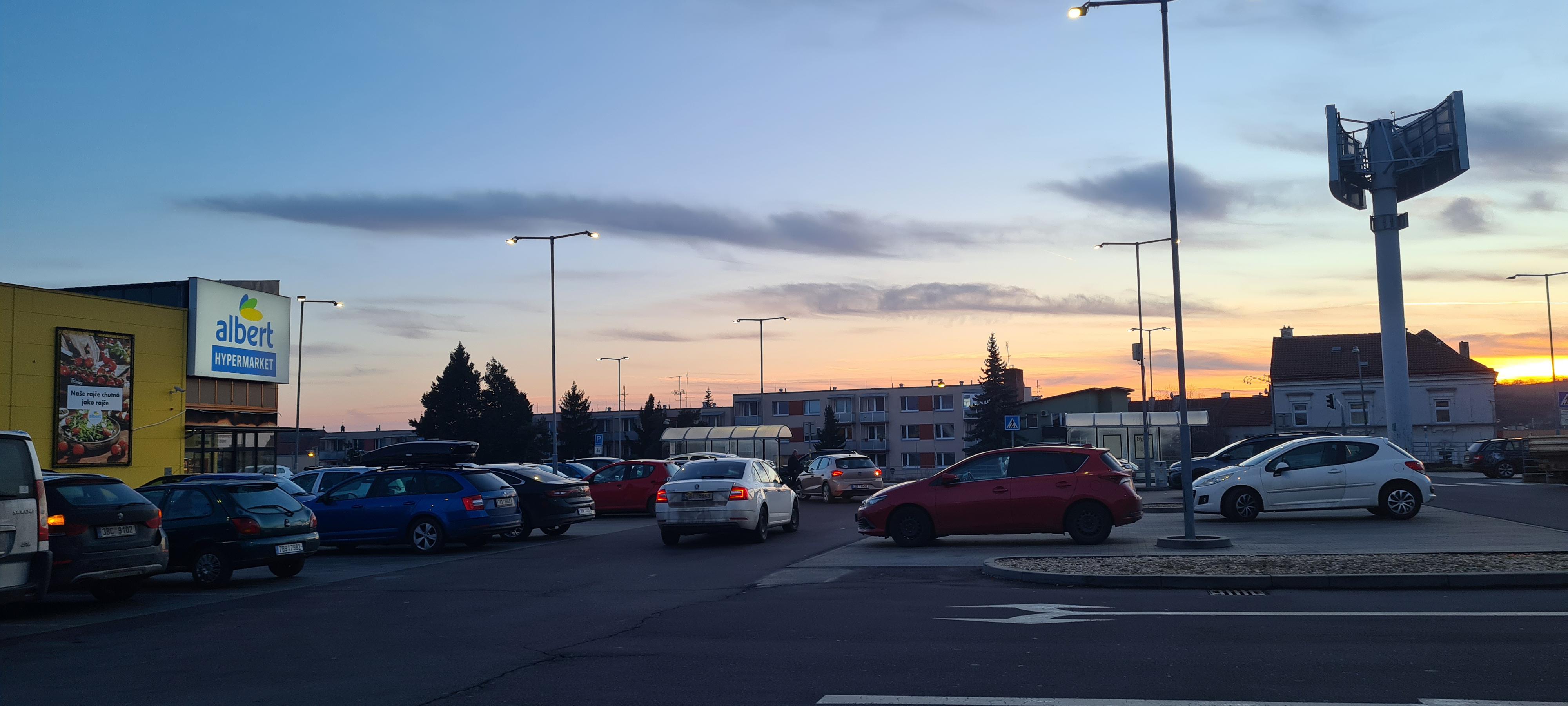 Albert Hypermarket foto 5