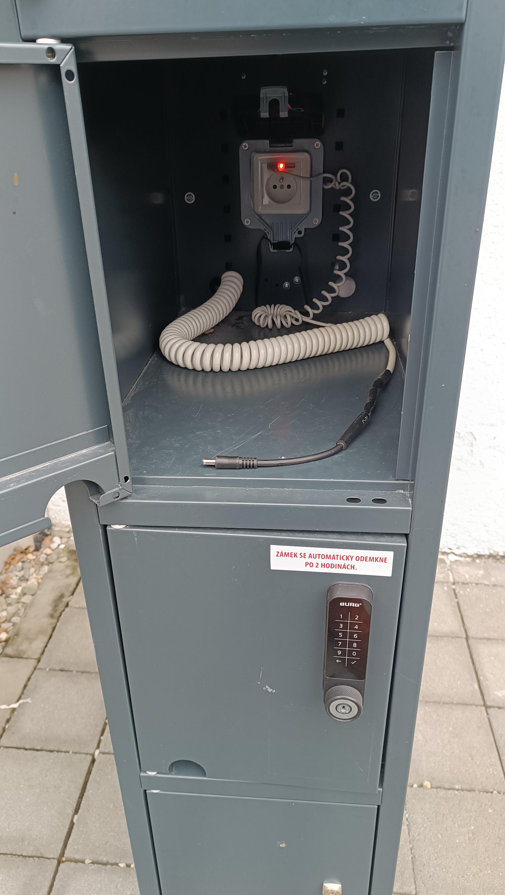 Nabíjecí stanice pro elektrokola Bojkovice foto 4