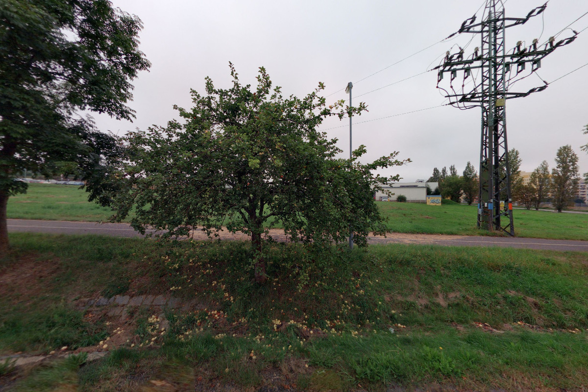 Dobíjecí stanice ČEZ