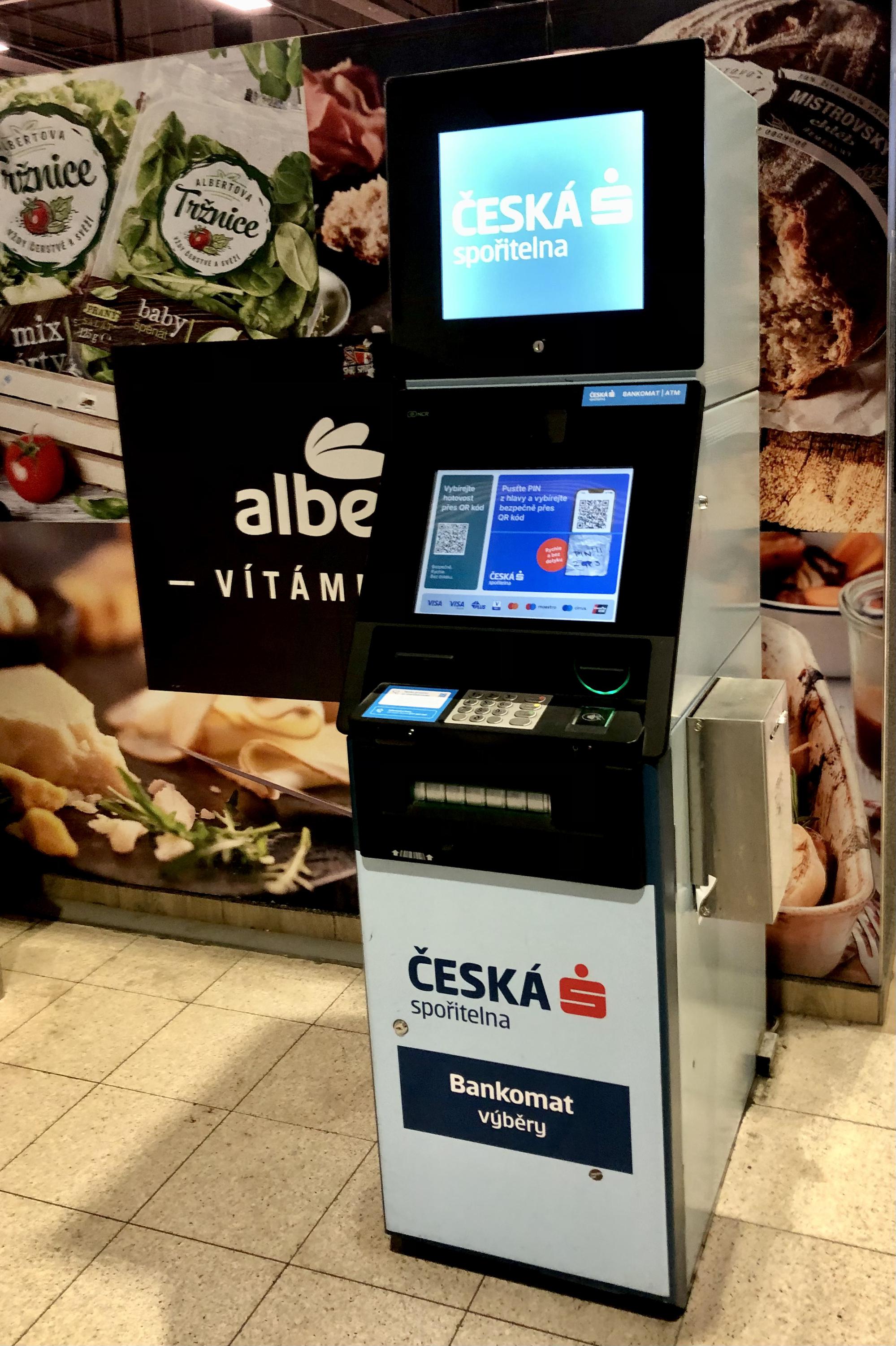 Bankomat České spořitelny foto 2