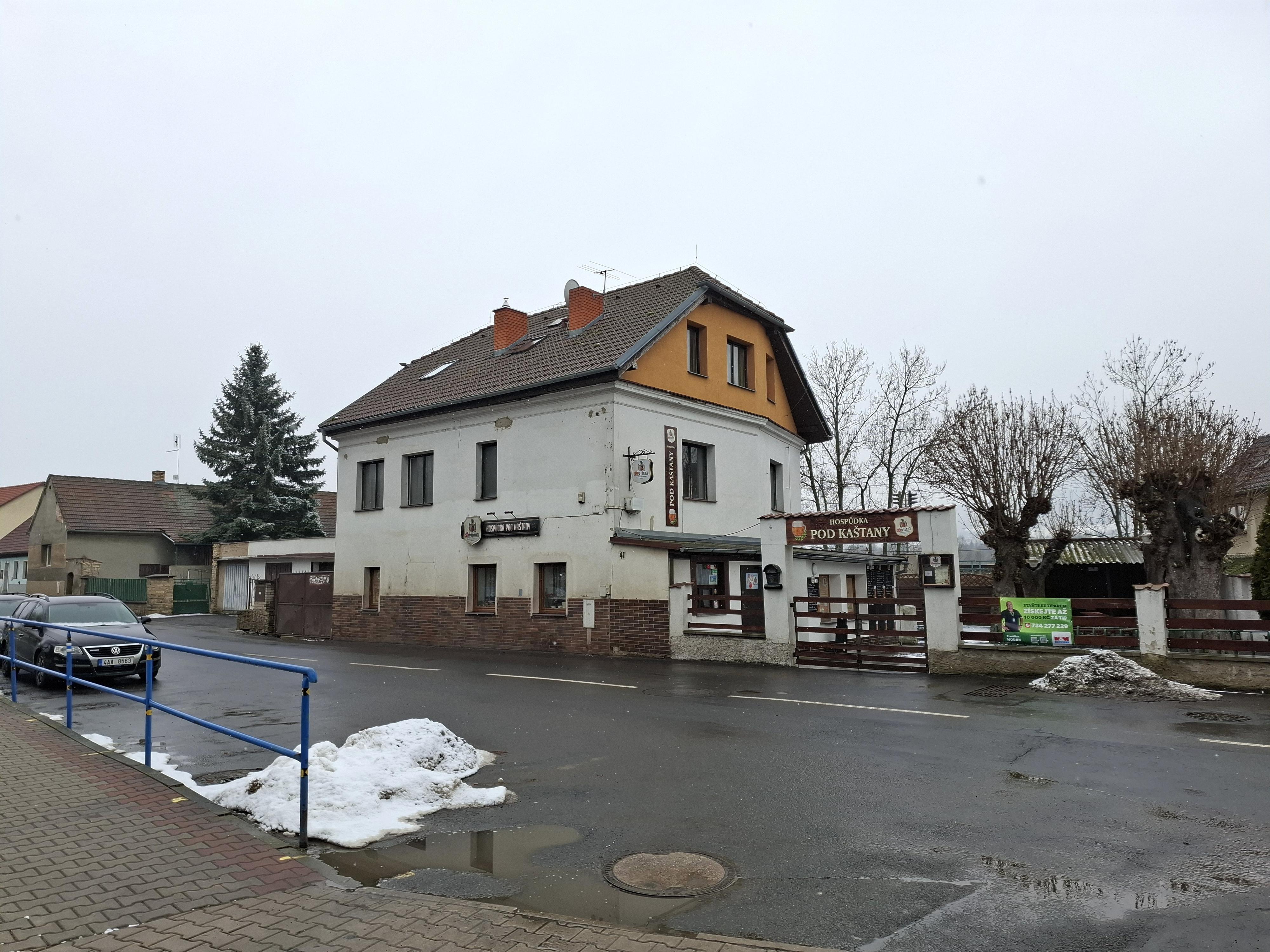 Hospůdka pod kaštany foto 2