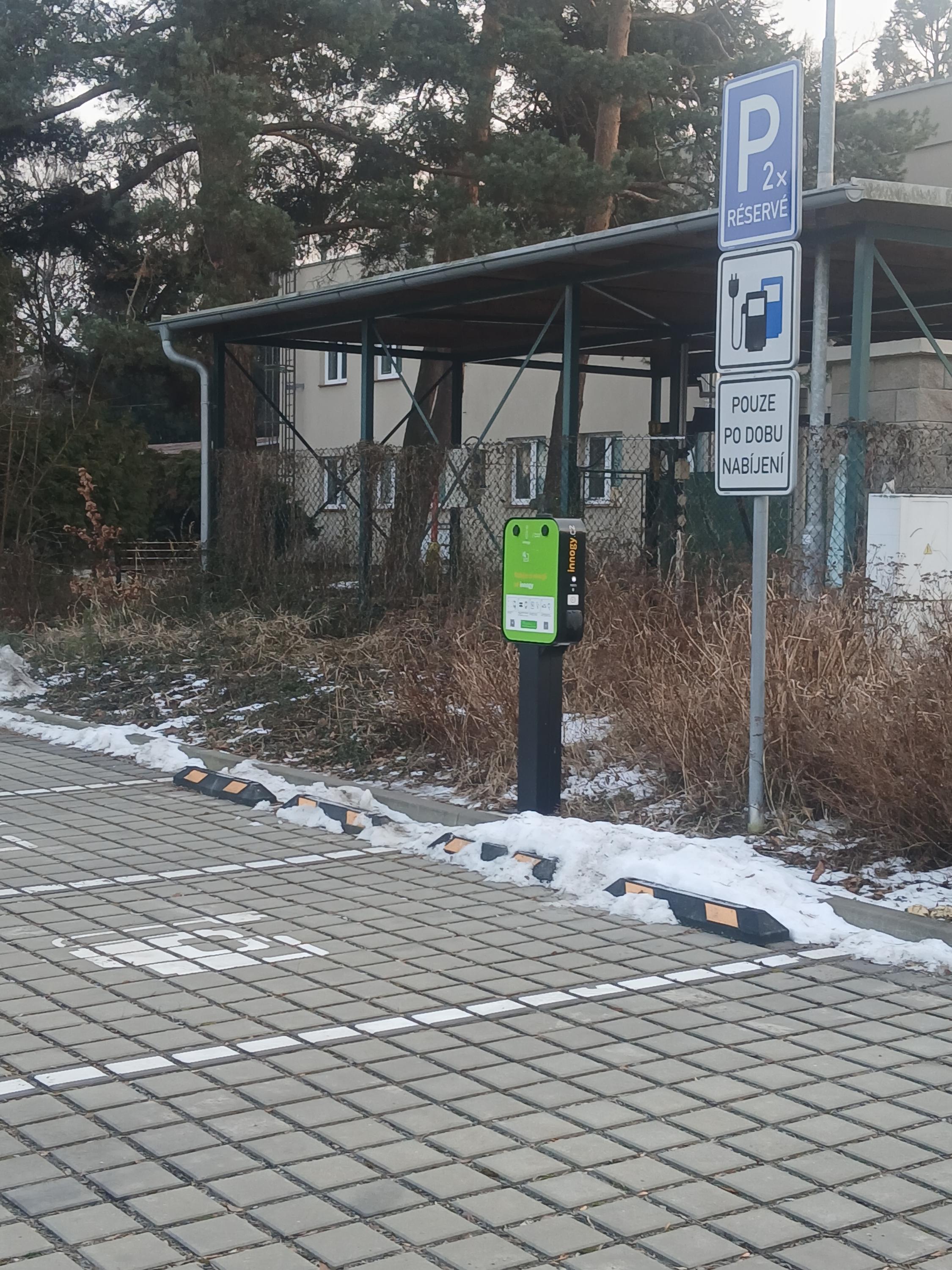 Dobíjecí stanice innogy foto 4