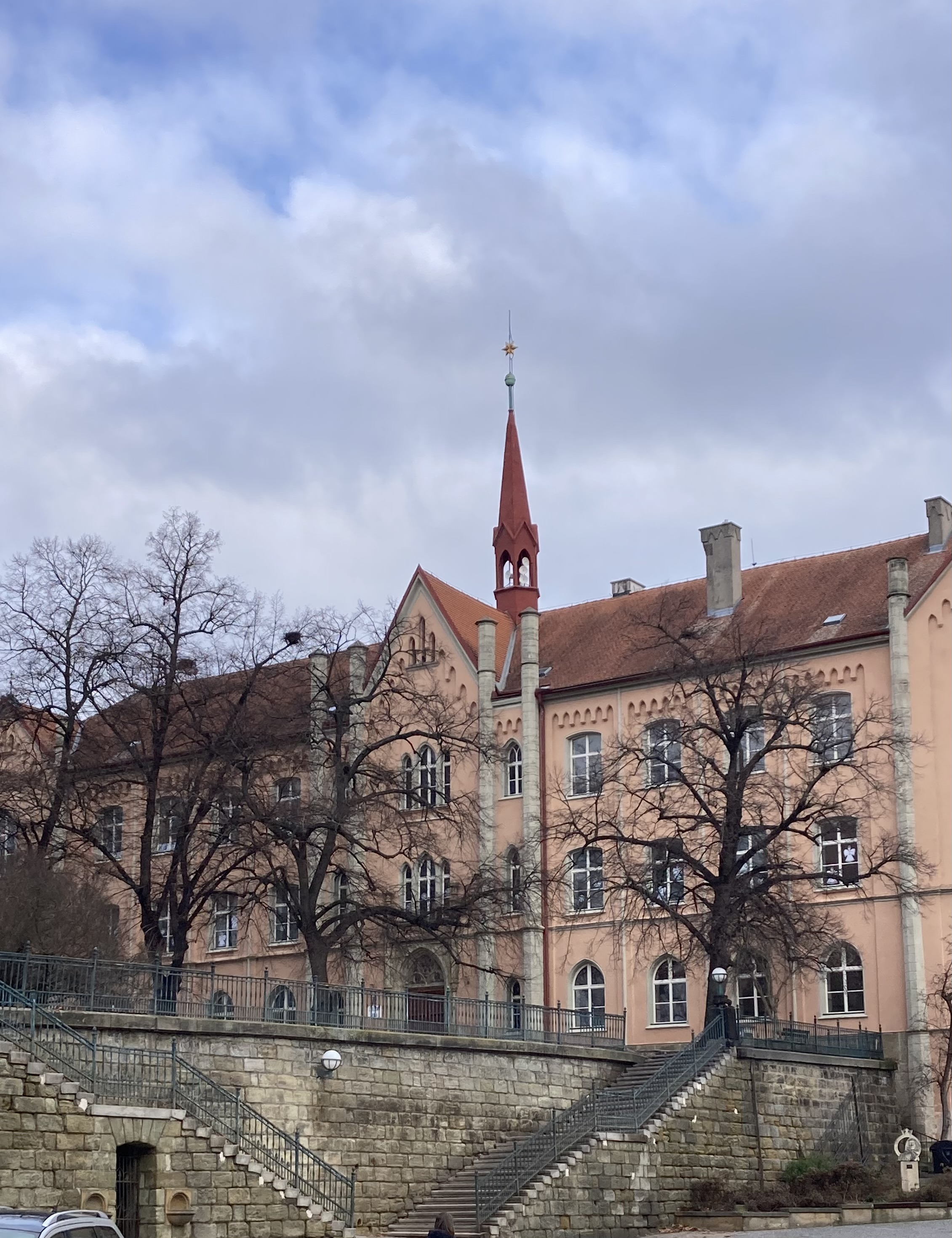 ZŠ Chrudim, Školní náměstí foto 3