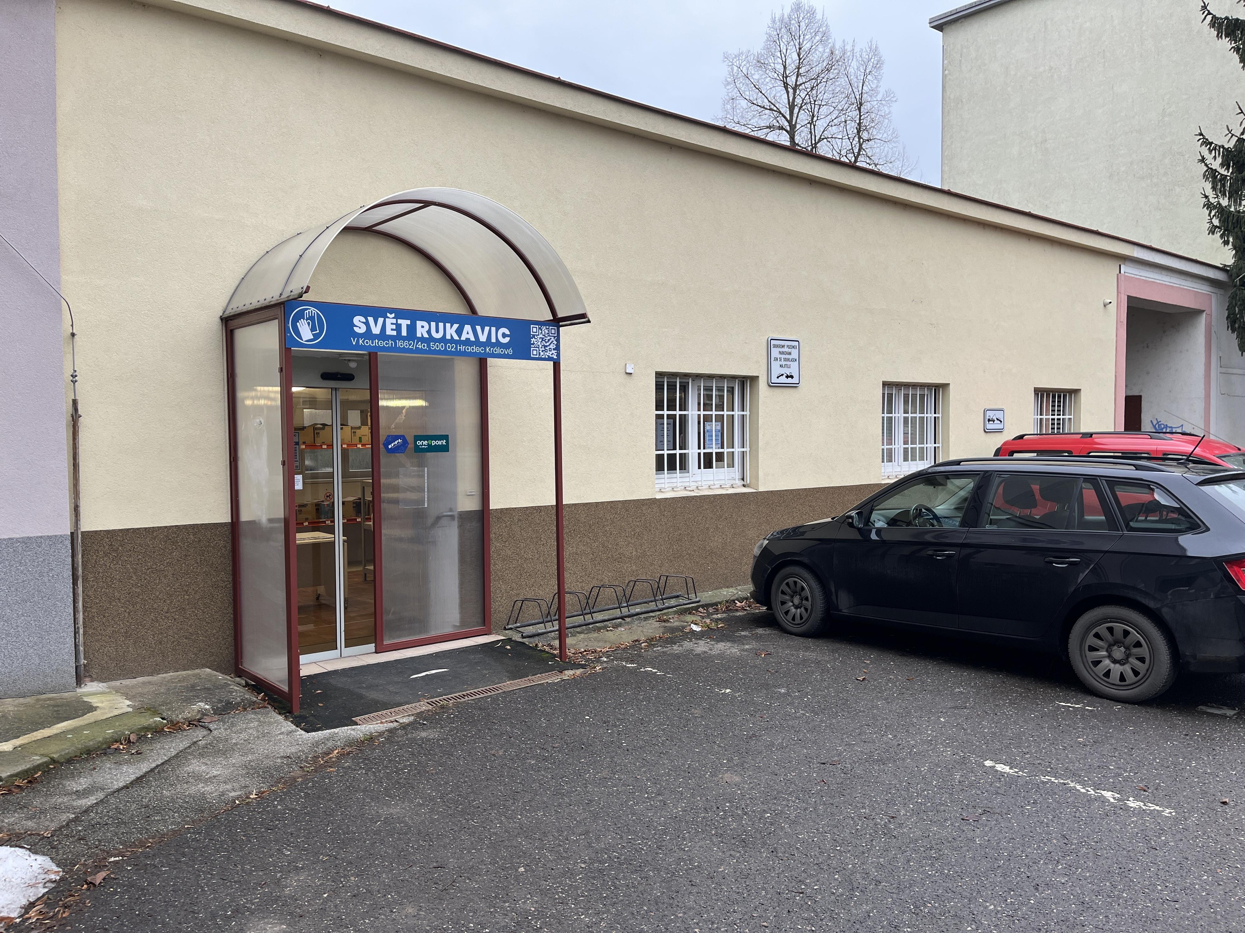 Svět rukavic - Ing. Miroslava Smutná