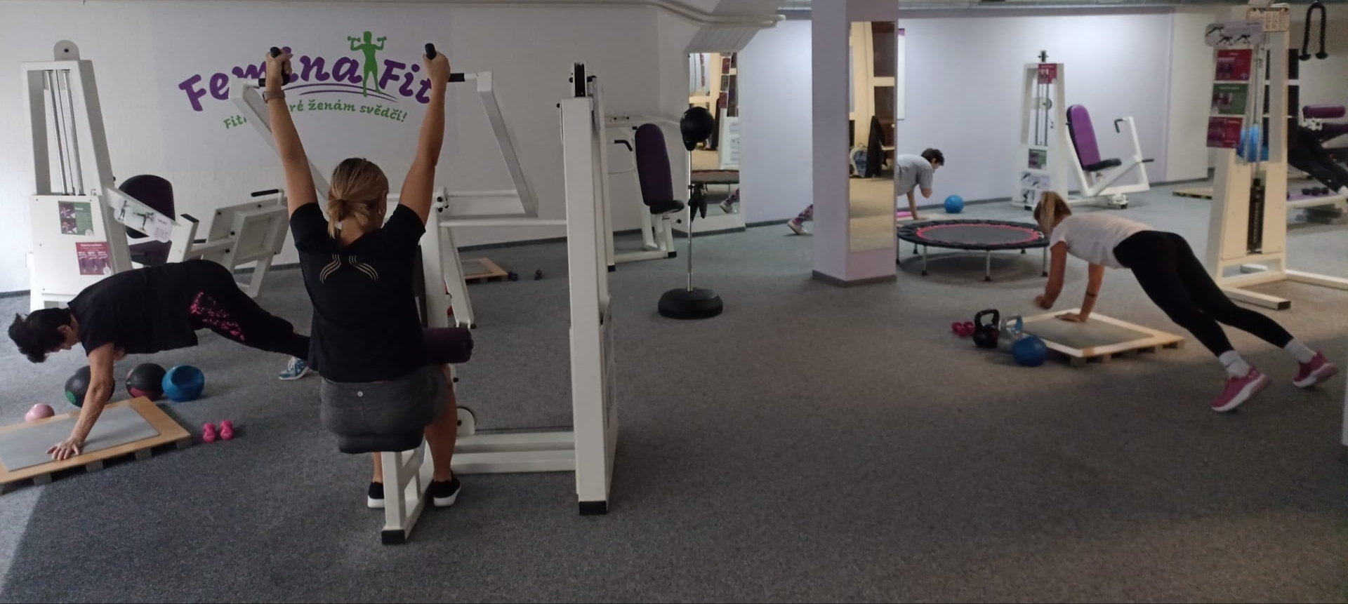 FeminaFit fitness pro ženy foto 5