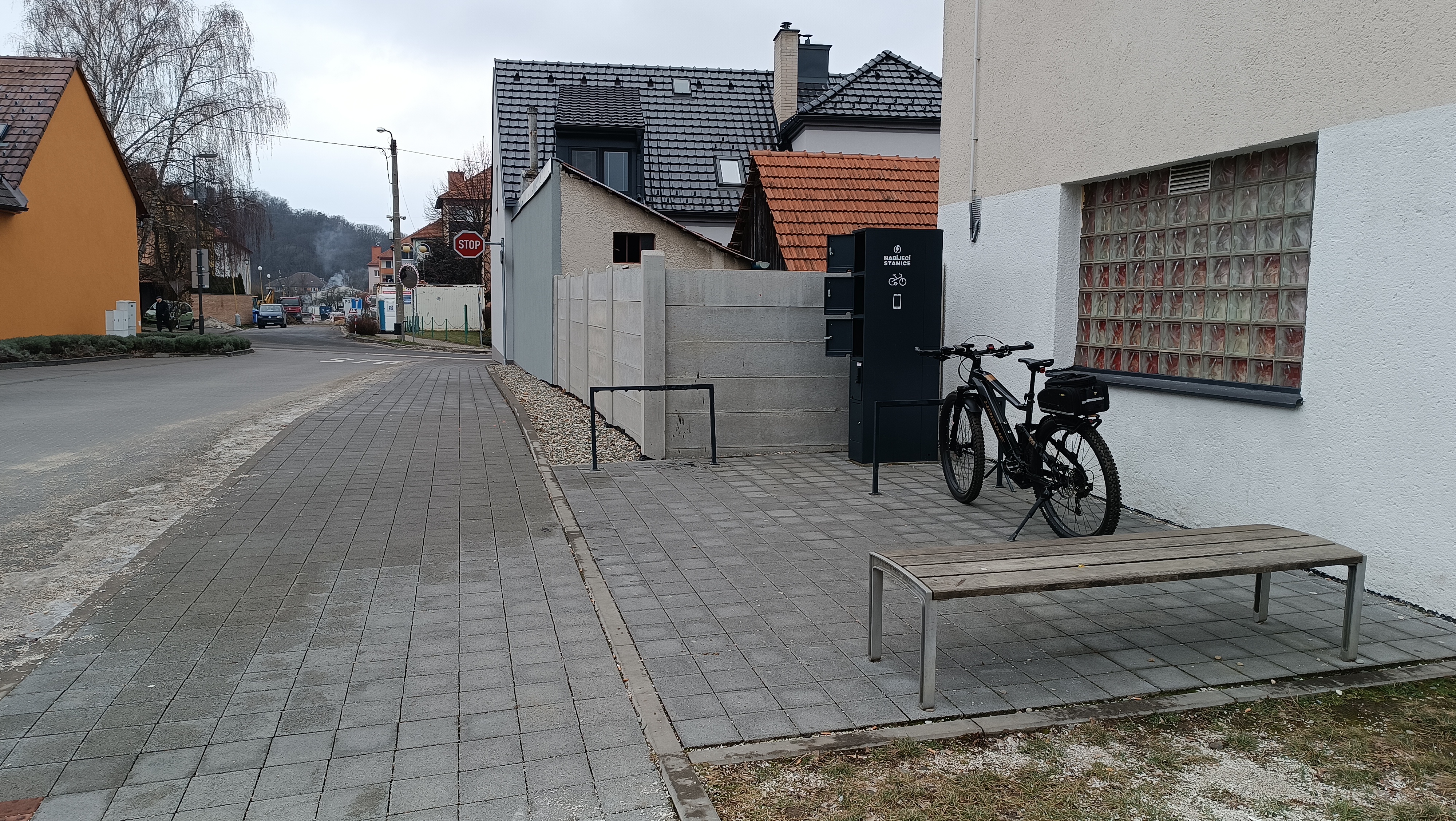 Nabíjecí stanice pro elektrokola Bojkovice foto 2