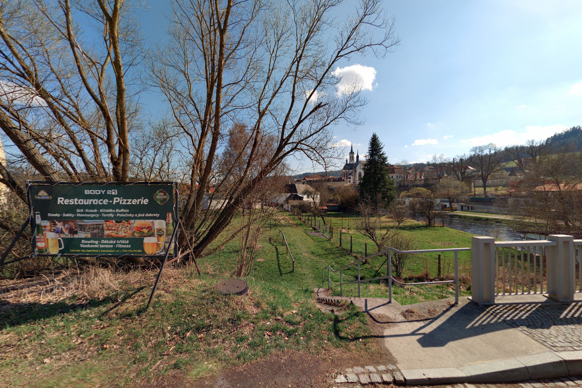 Půjčovna lodí a raftů Titanic