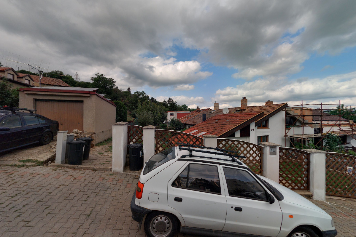 Mezi4stěny - PomocPotřebným