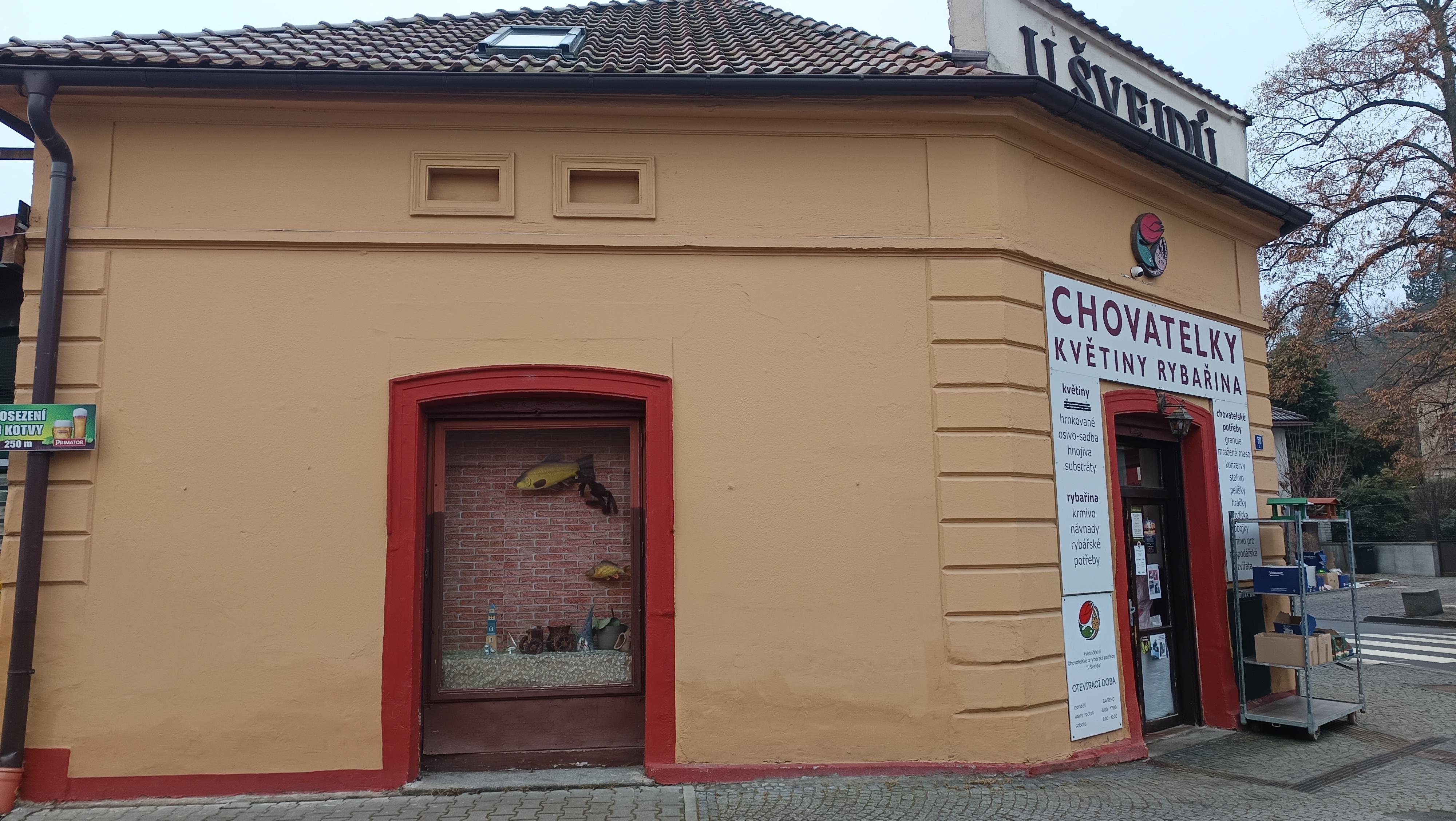 Chovatelský, květiny a rybařina Petr Švejda