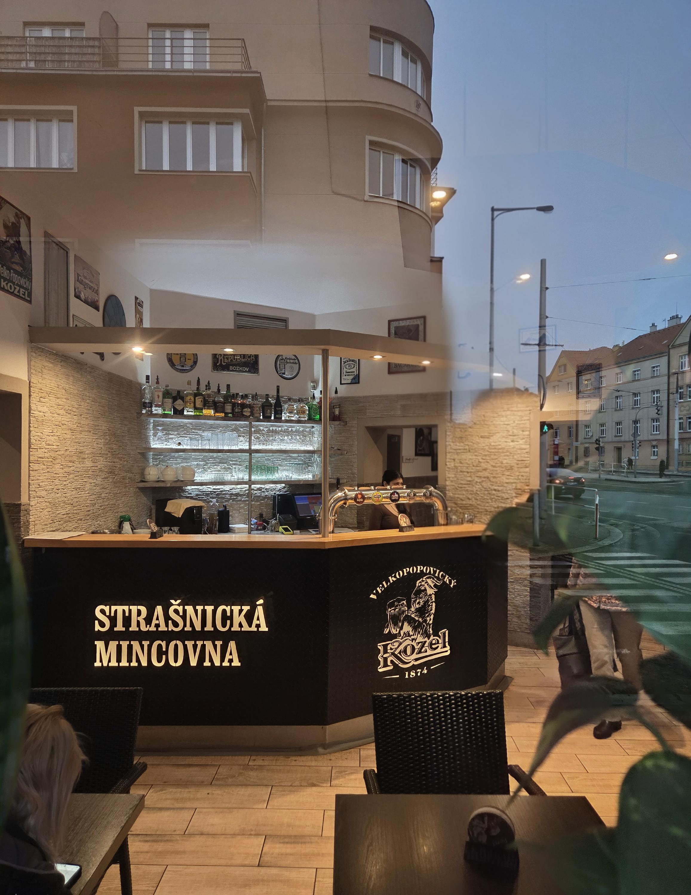 Strašnická mincovna foto 4