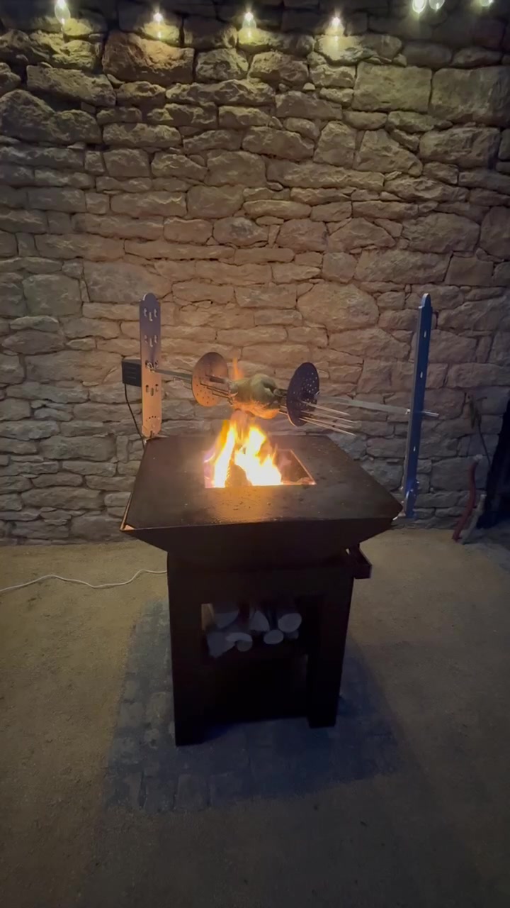 Luxusnigrily.cz foto 2 (náhled videa)