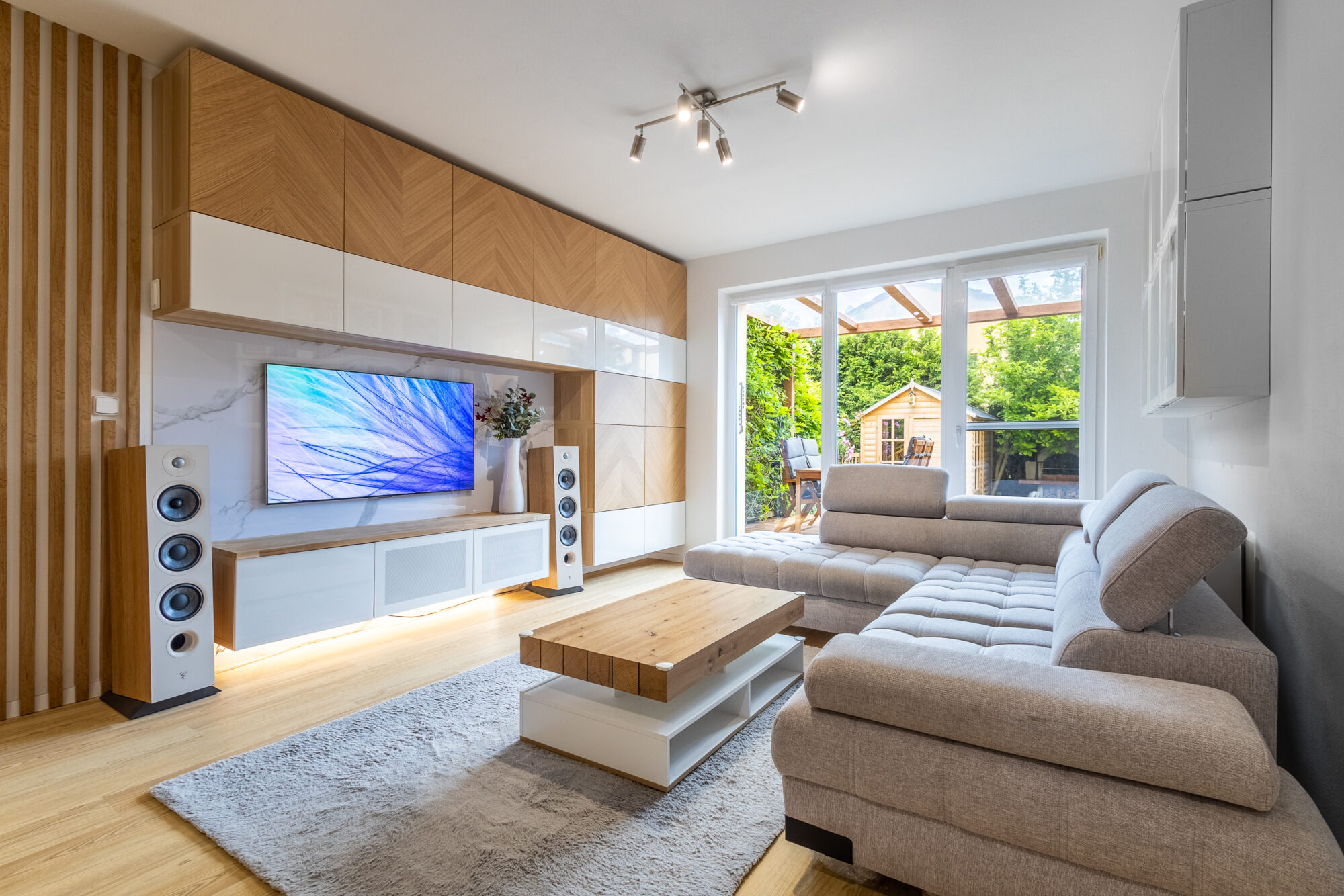 Vojtěch Kazár - Fotograf Nemovitostí foto 4