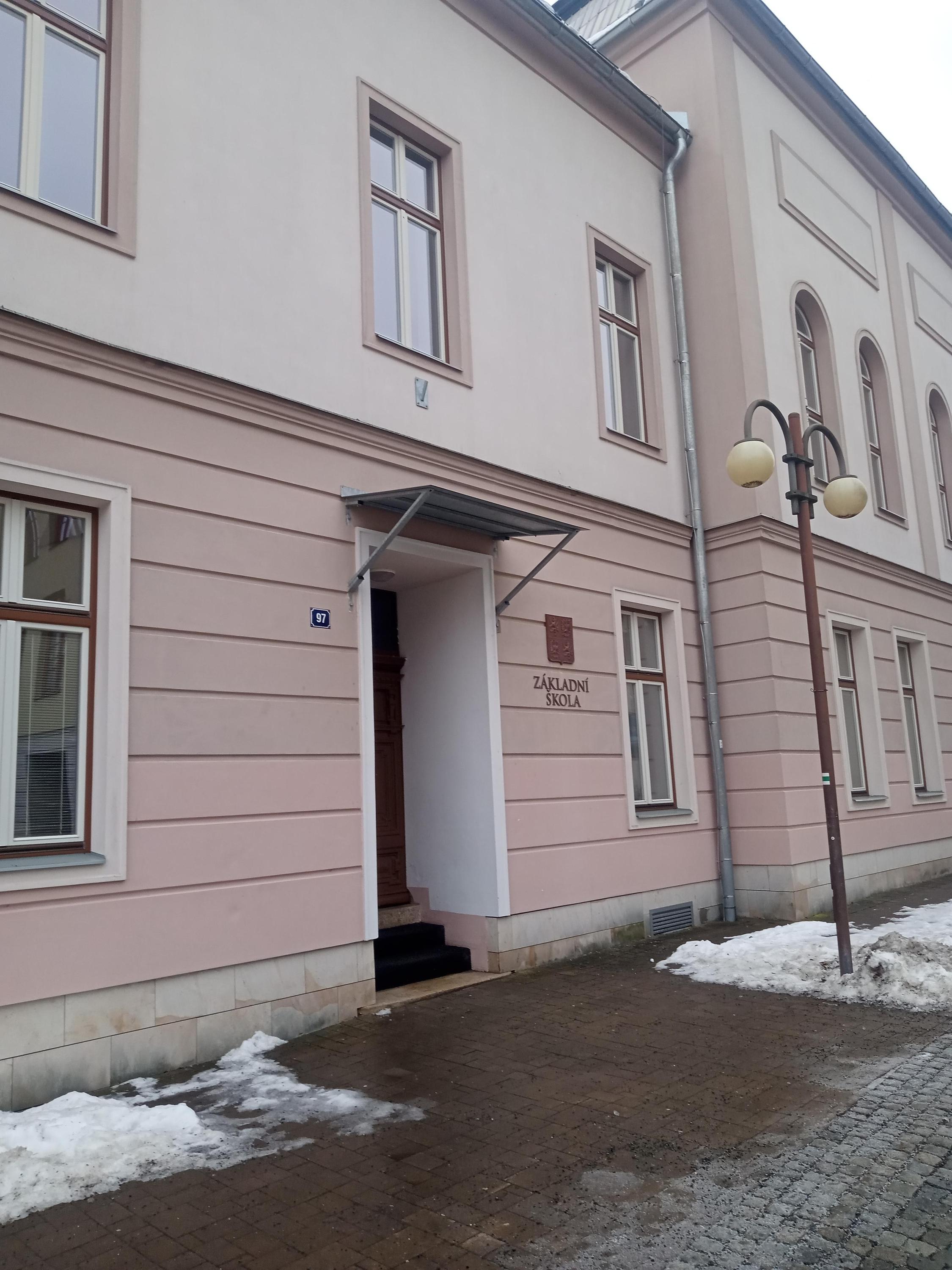 ZŠ Jilemnice, Jana Harracha foto 3