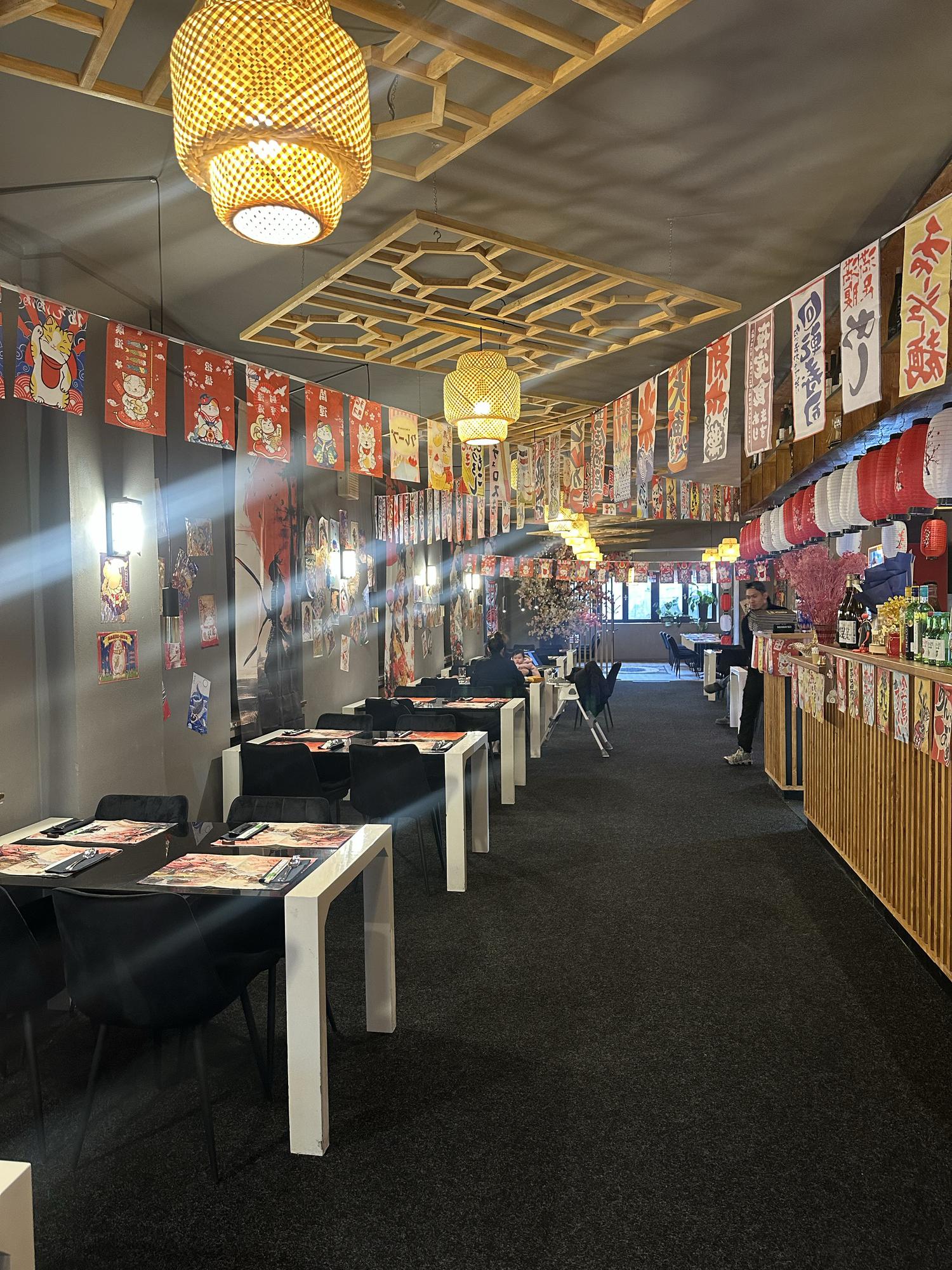 Hanami Restaurant & Sushi foto 2