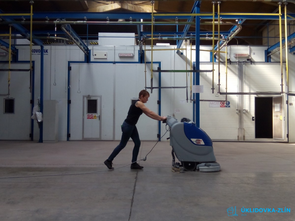 ÚKLIDOVKA-ZLÍN s.r.o. foto 2