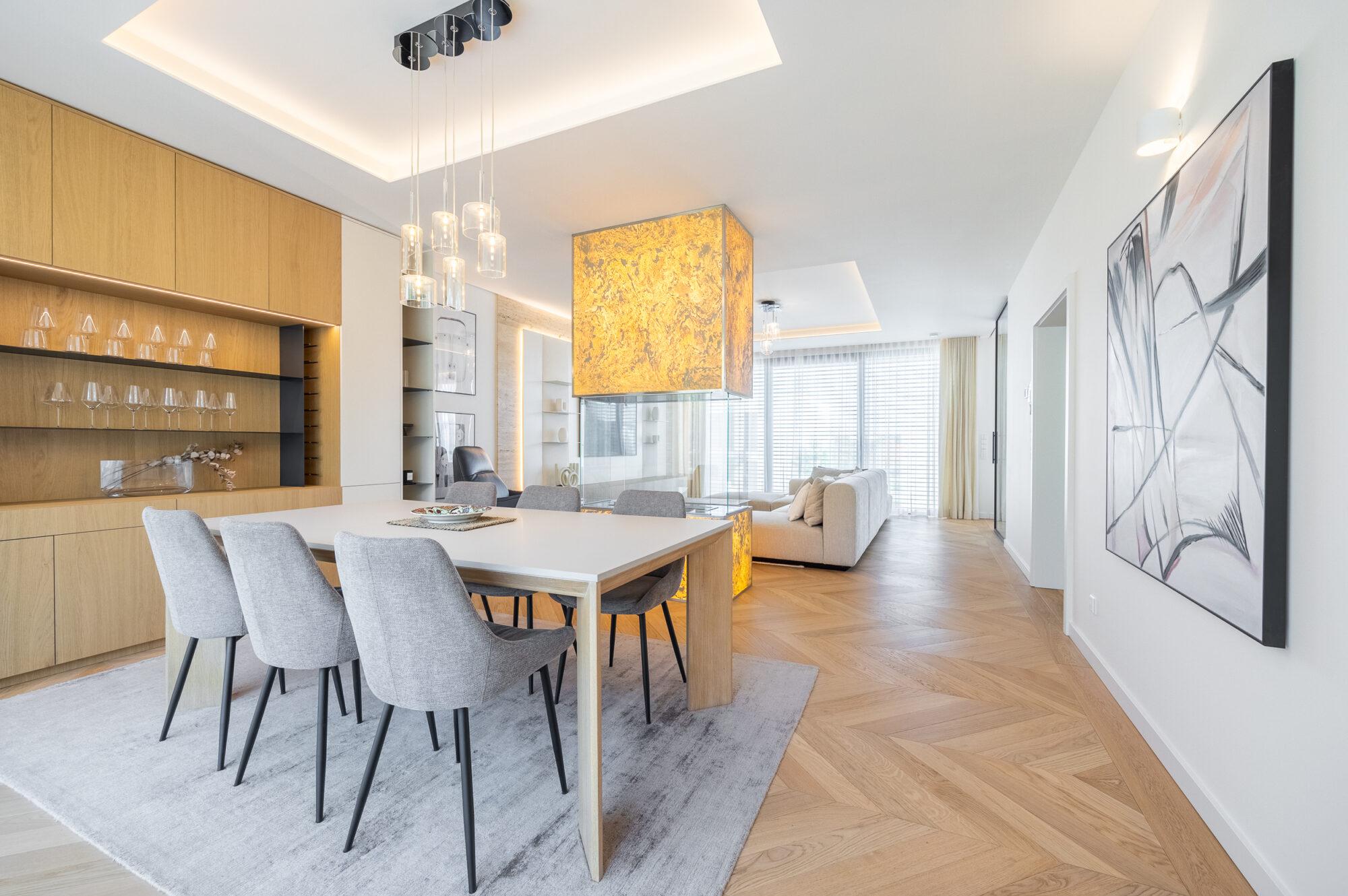 Vojtěch Kazár - Fotograf Nemovitostí