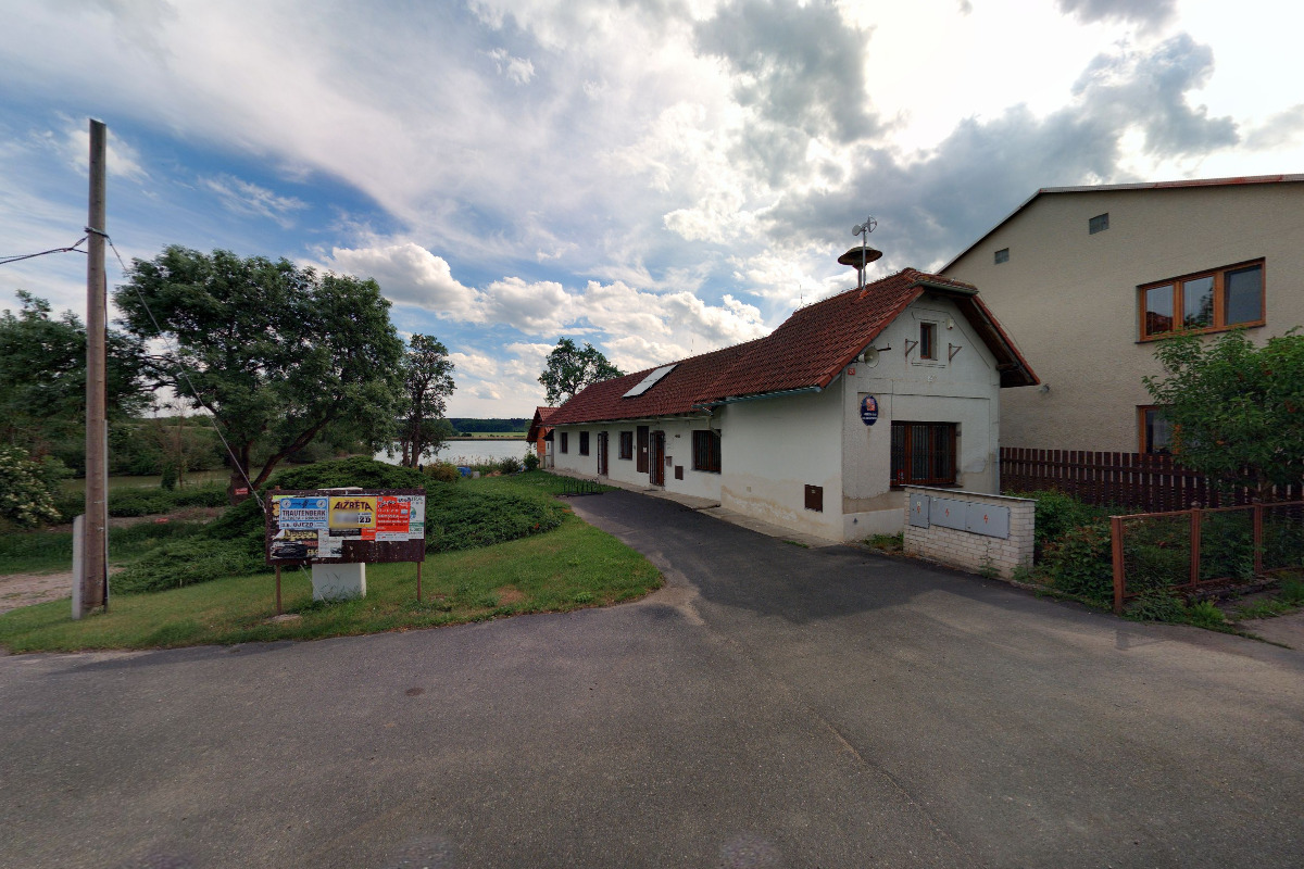 Dlouhopolsko - obecní úřad foto 4