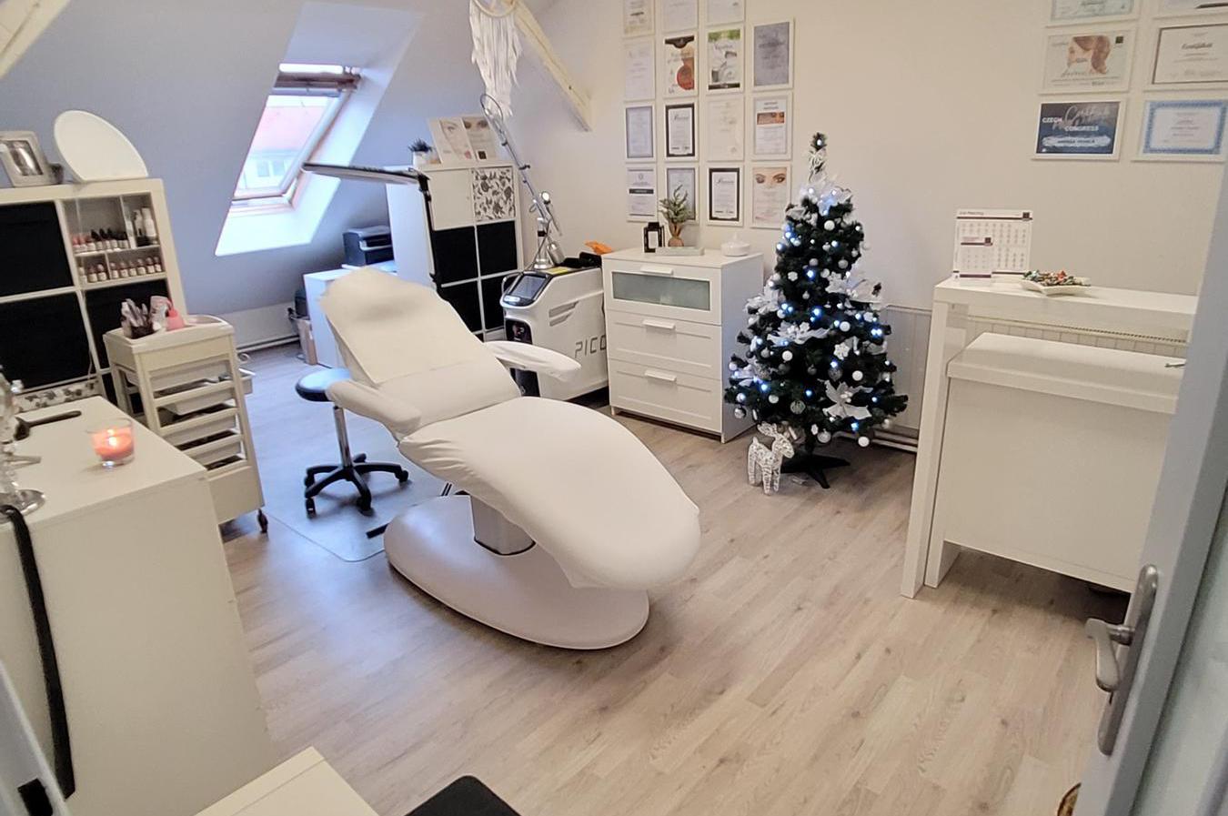 Salon Perfekt - Andrea Veselá