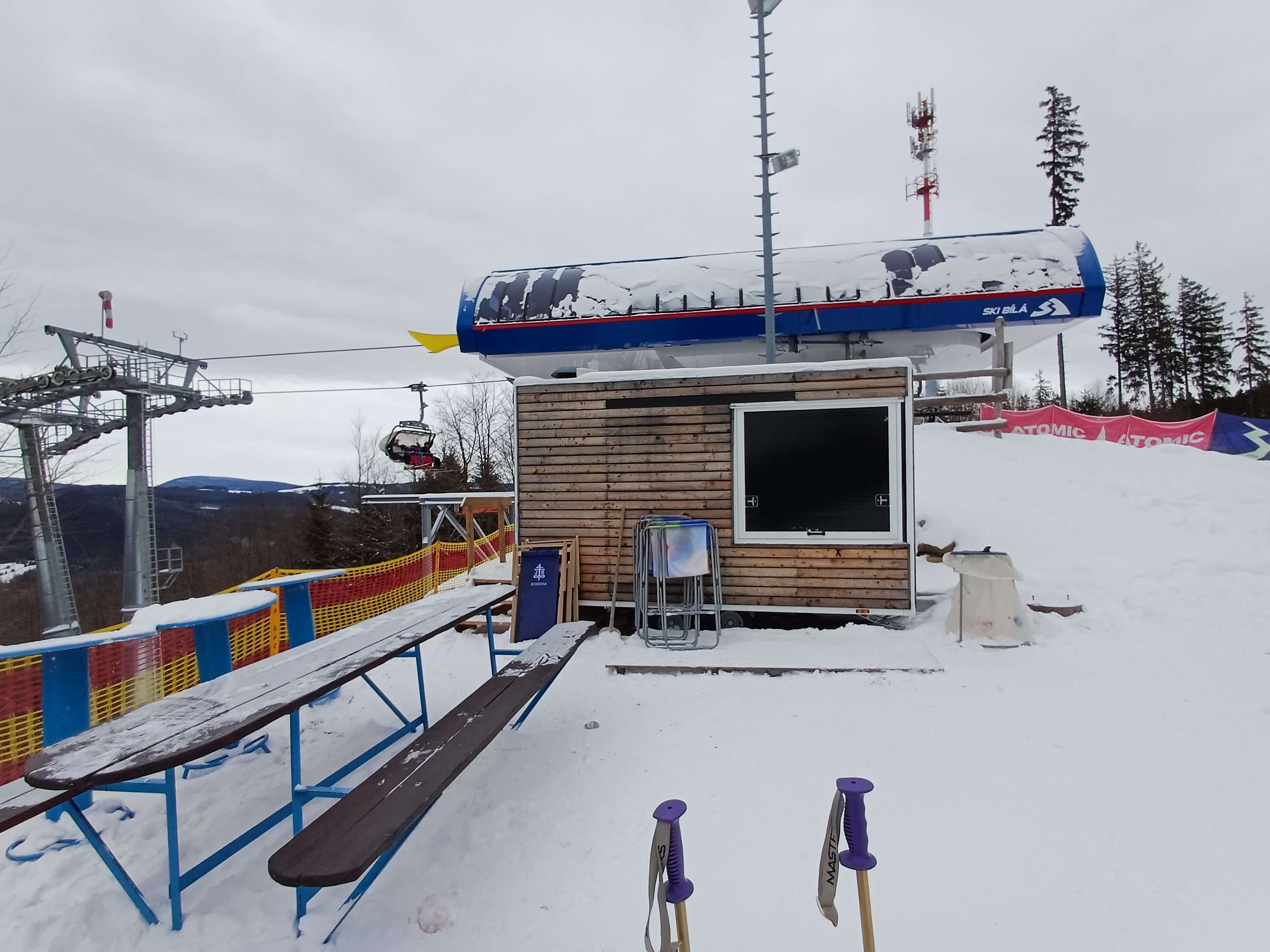 Kiosek u lanové dráhy foto 6