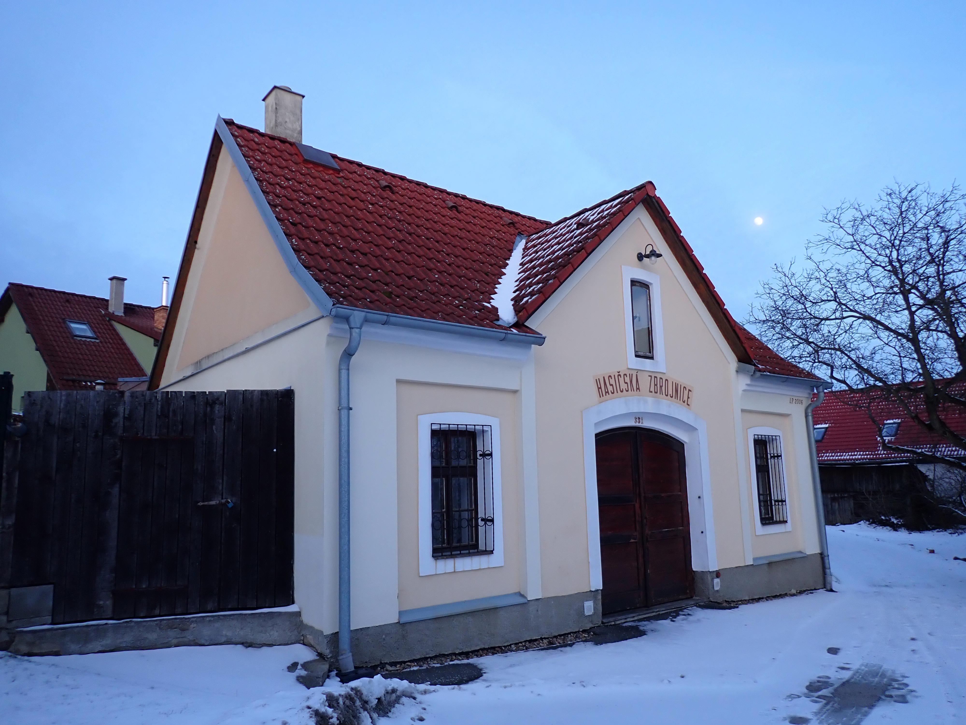 SH ČMS - Sbor dobrovolných hasičů Řevnov foto 2