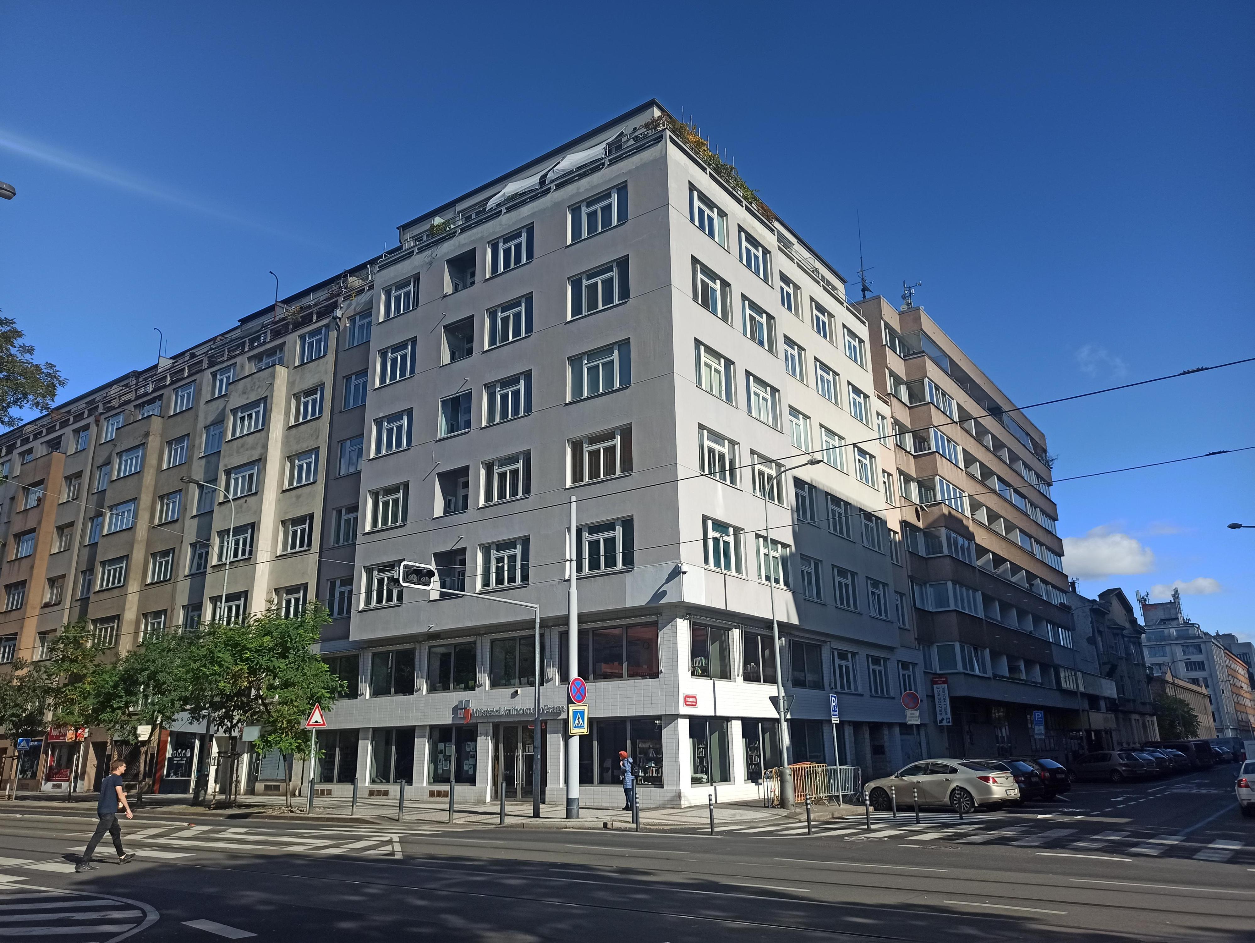 Městská knihovna v Praze - Sedmička foto 3