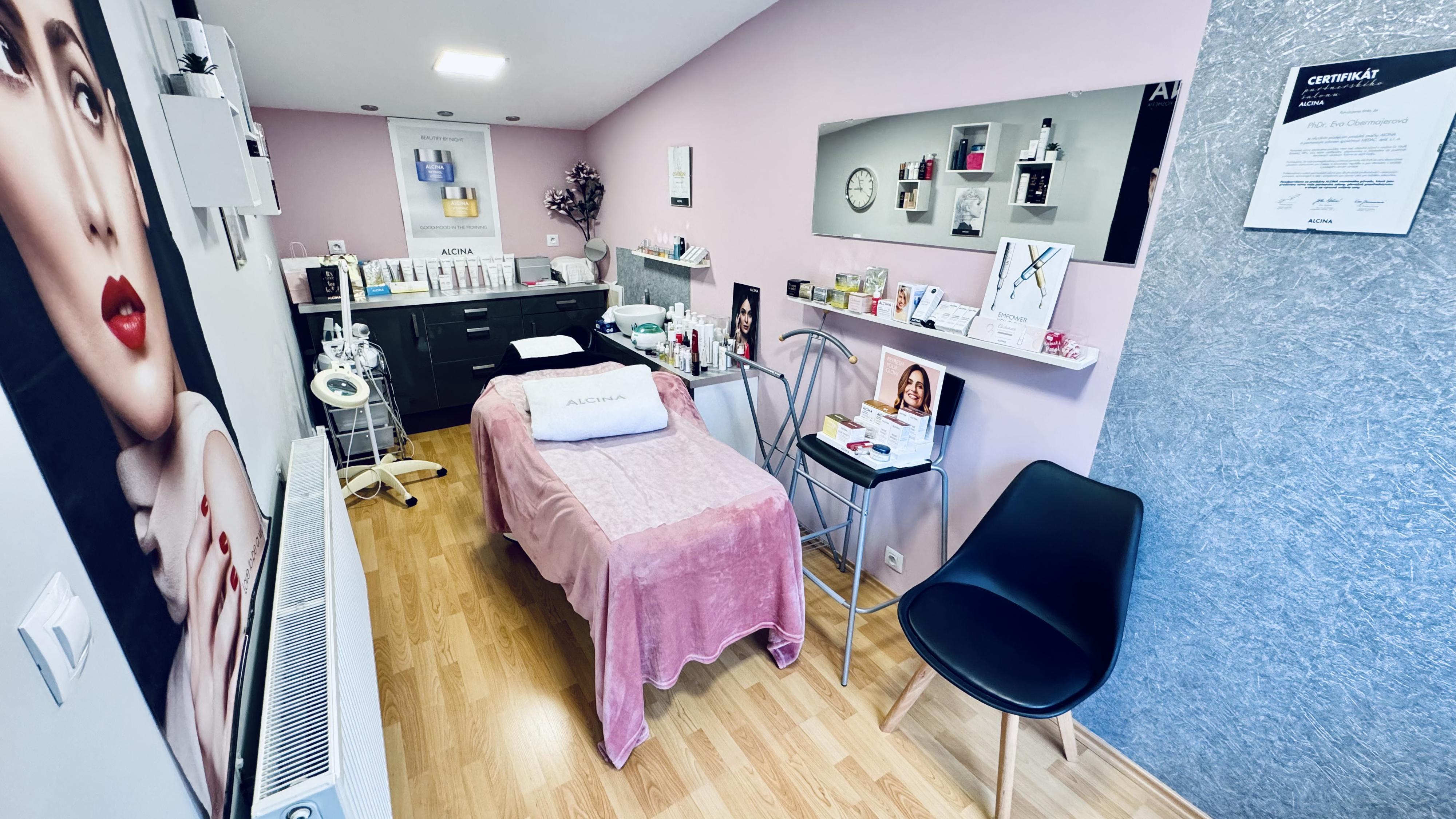 Kosmetické a nehtové studio BeautyRefresh foto 3