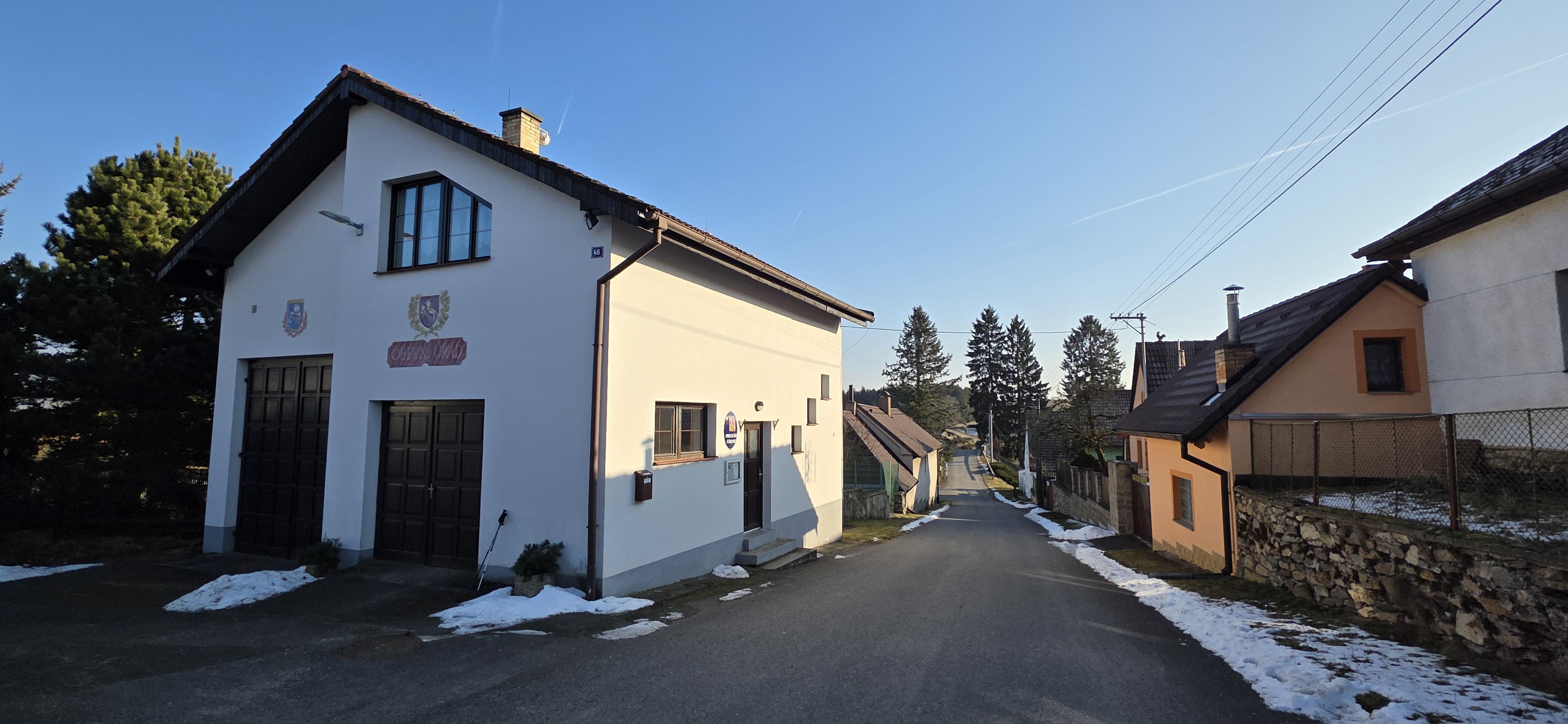 Stehlovice - obecní úřad foto 1