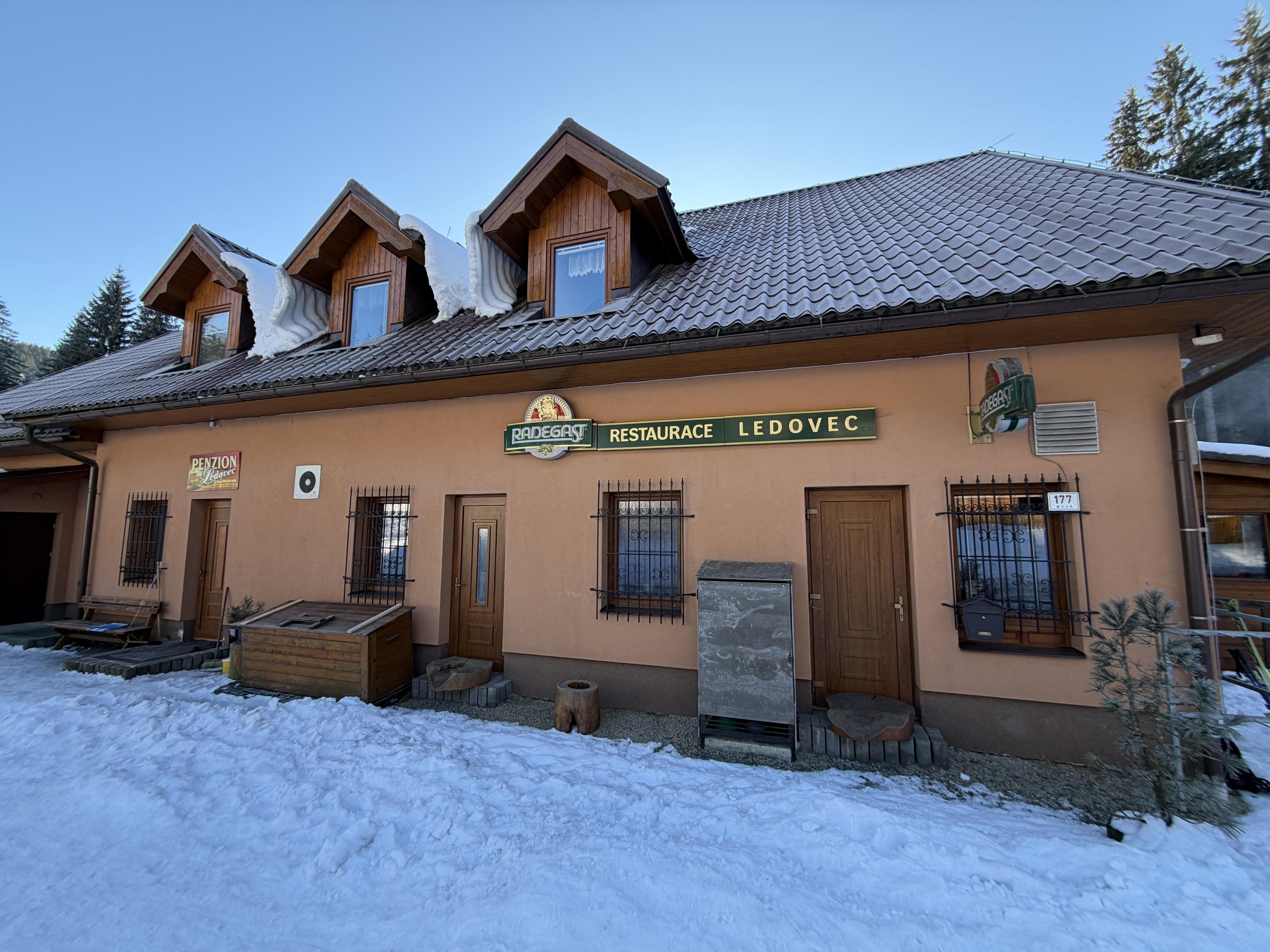 Penzion Ledovec
