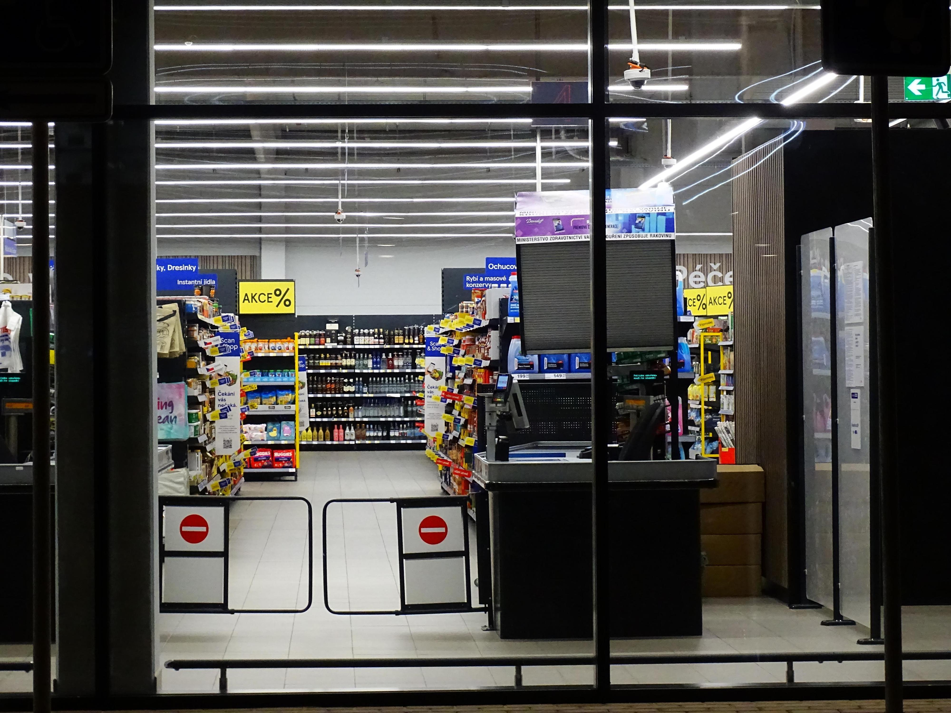 Tesco Hypermarket foto 5
