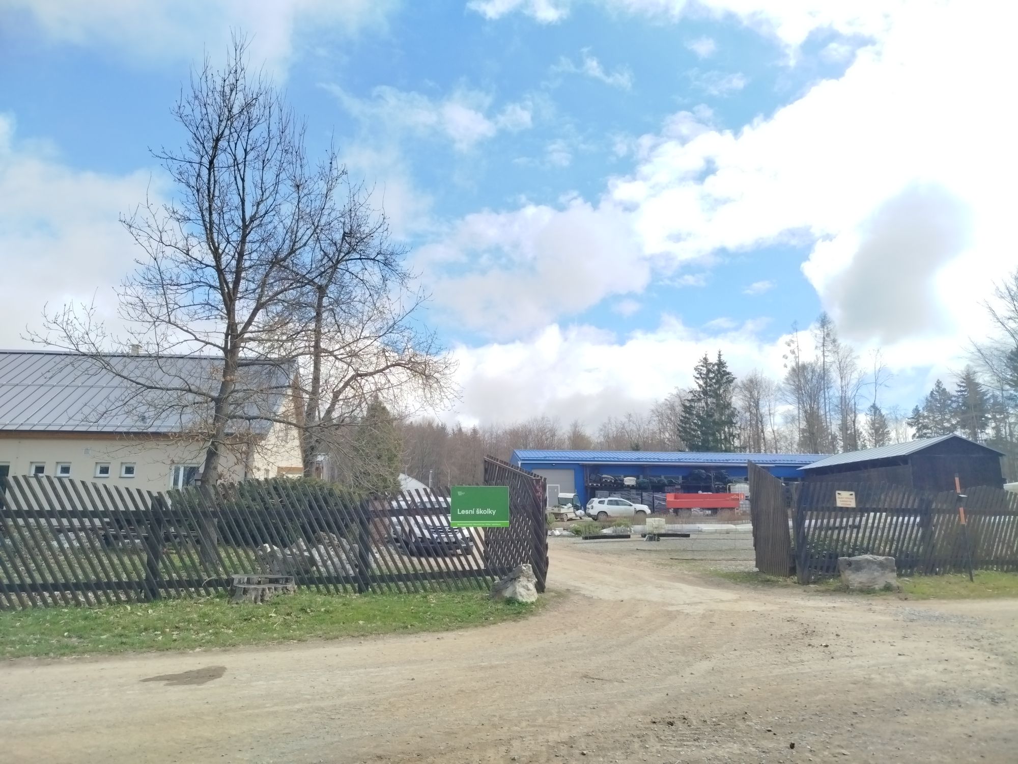 Lesní školky - ŠLP Křtiny foto 5