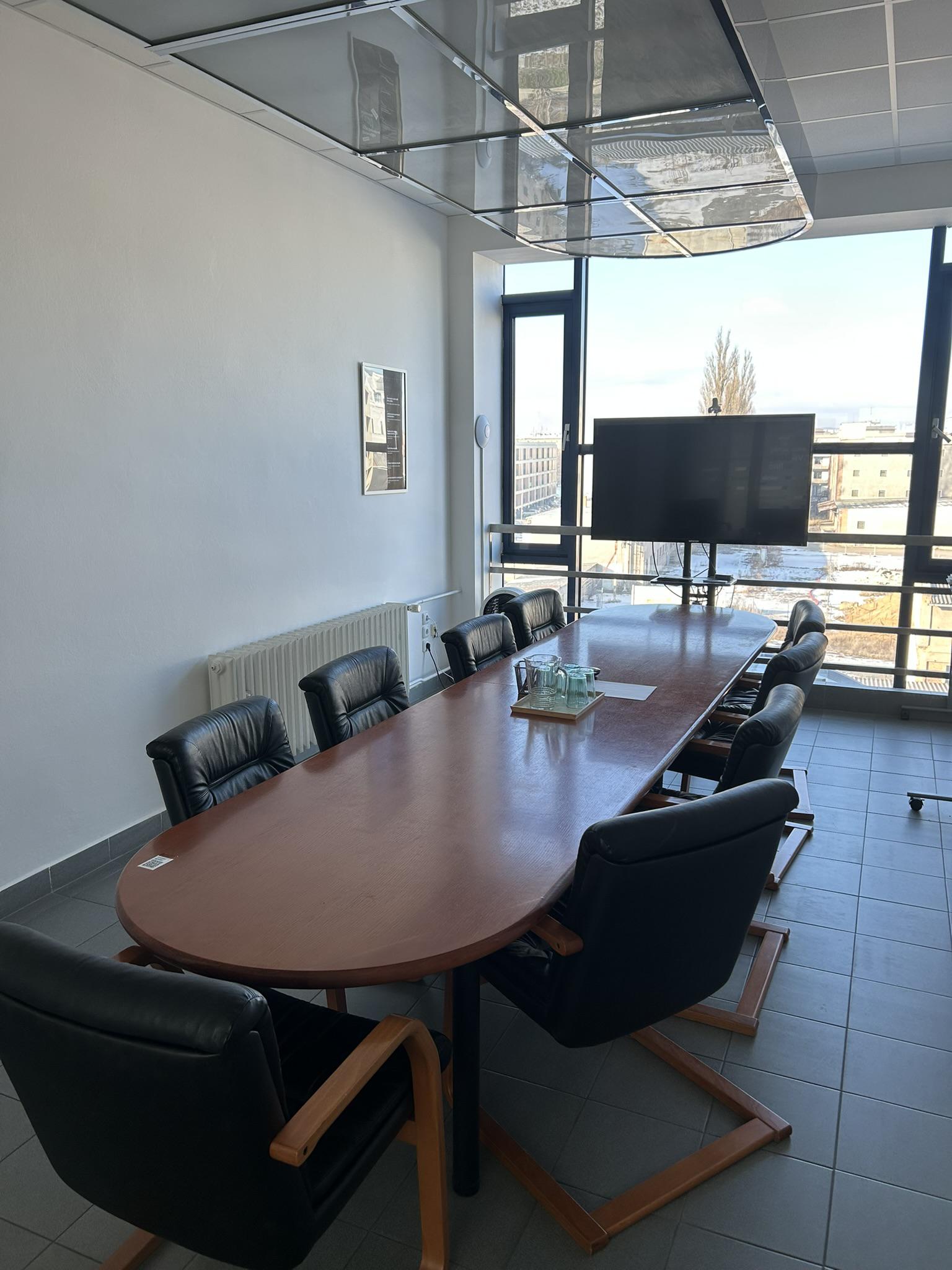 Mravenci na online reklamu foto 2