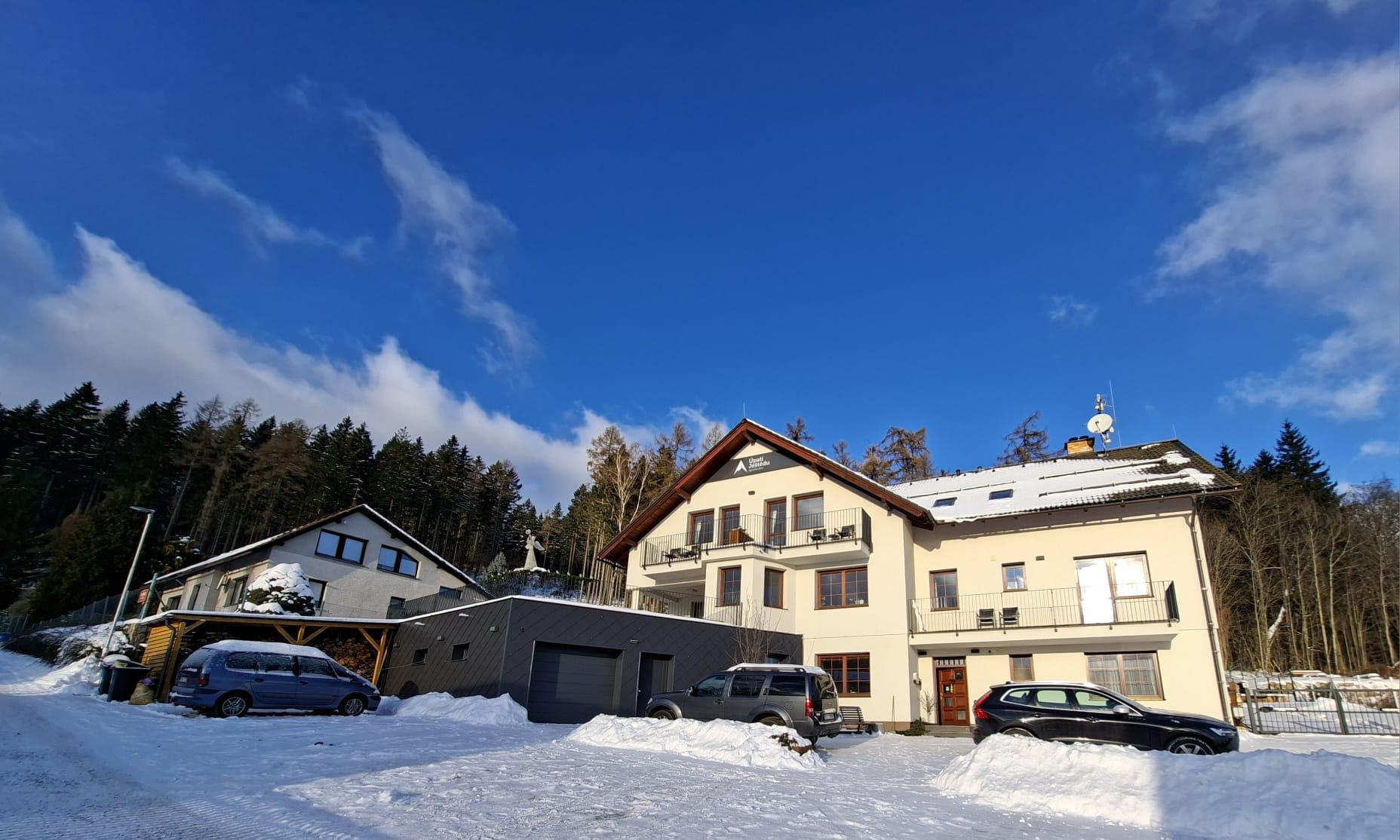 Úpatí Ještědu - apartmány foto 4