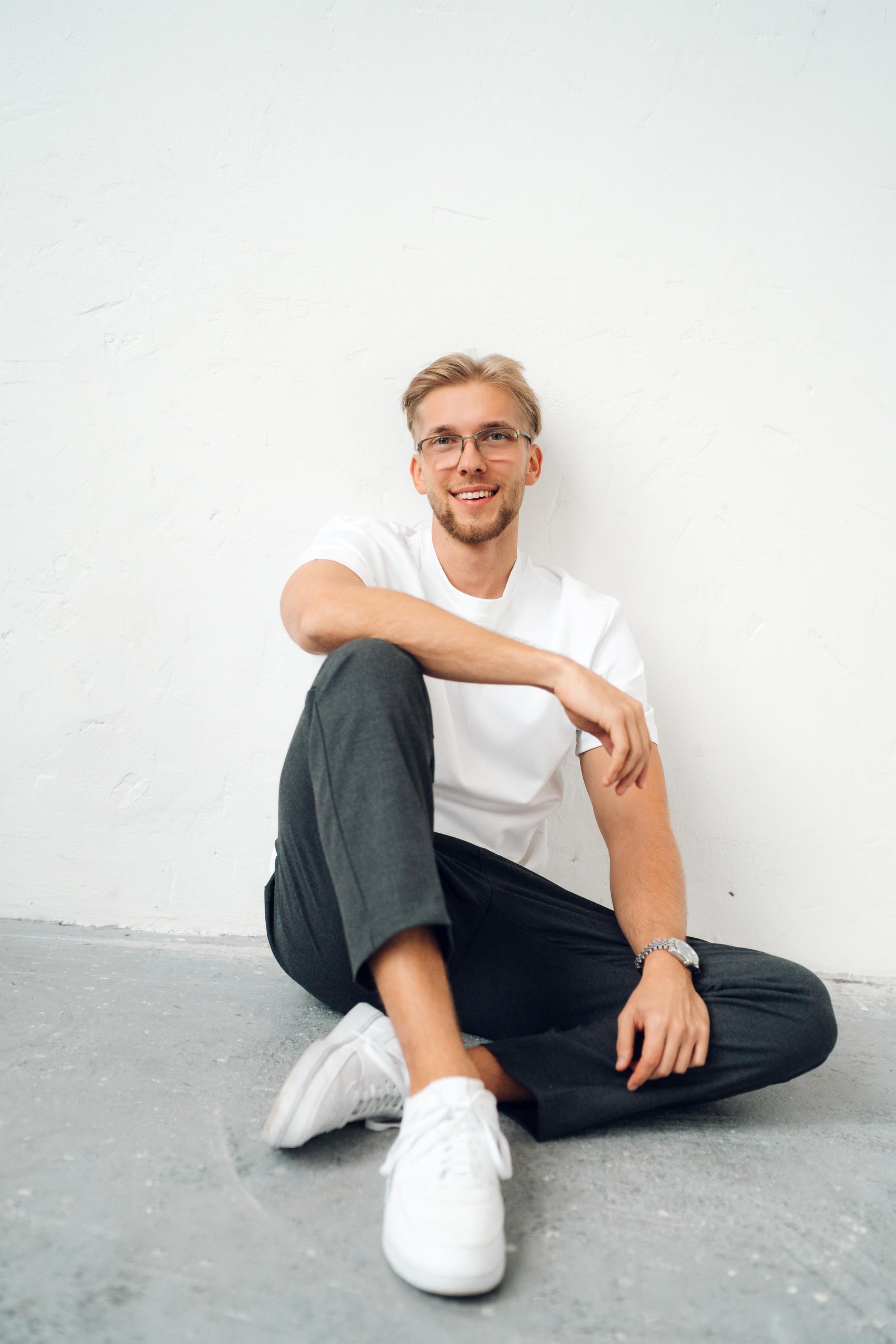 Šimon Šmíd - realitní makléř foto 3