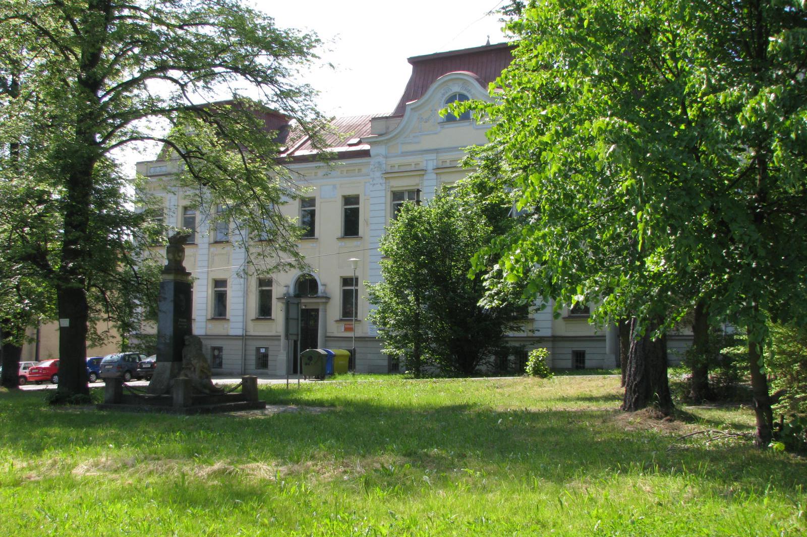 Bezpečnostně právní akademie Ostrava, s. r. o., střední škola