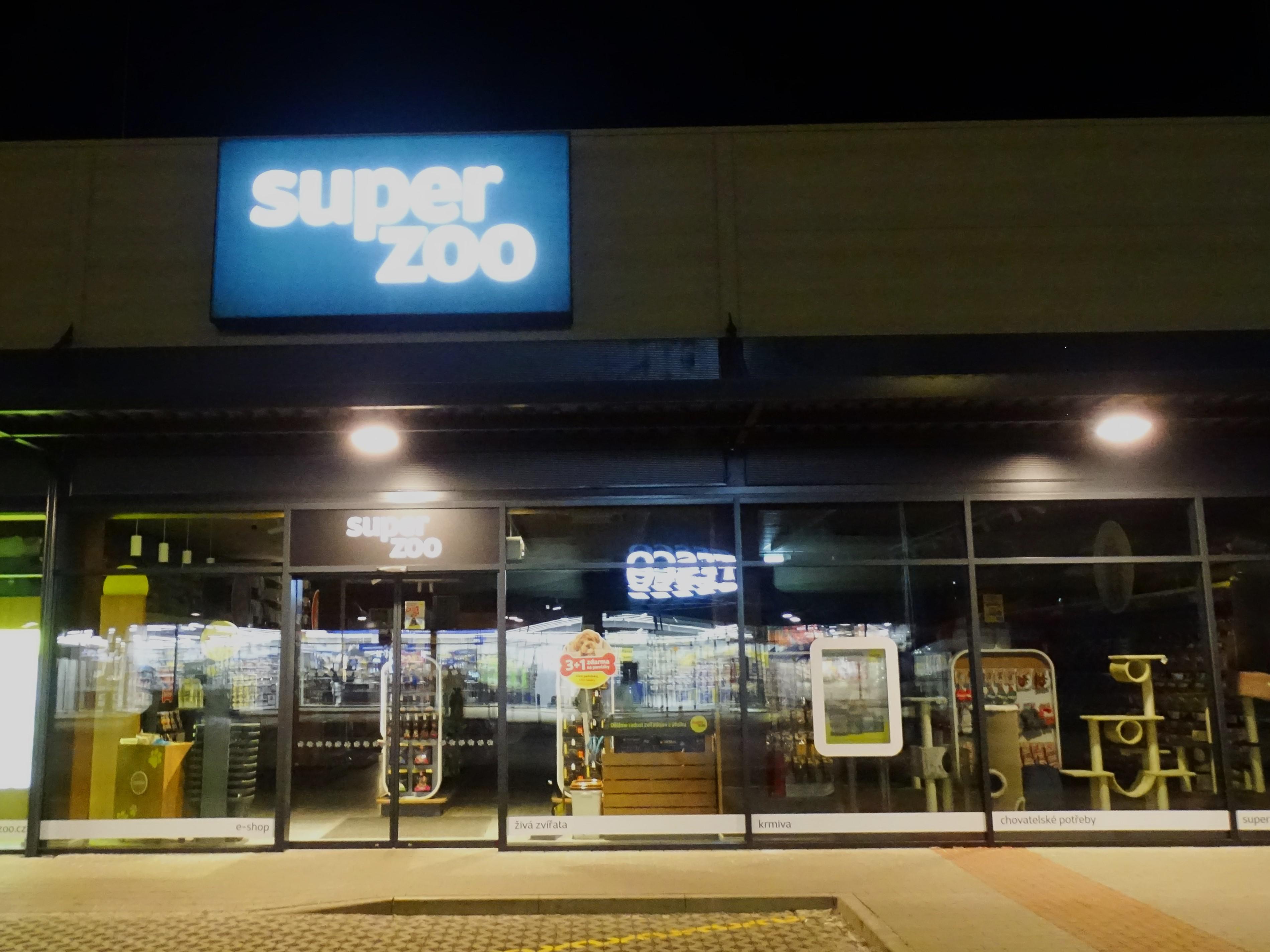 Super Zoo foto 2