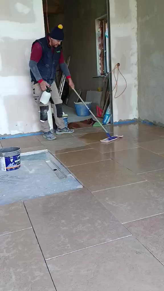 Obklady a dlažby - Jiří Hasmanda foto 2 (náhled videa)